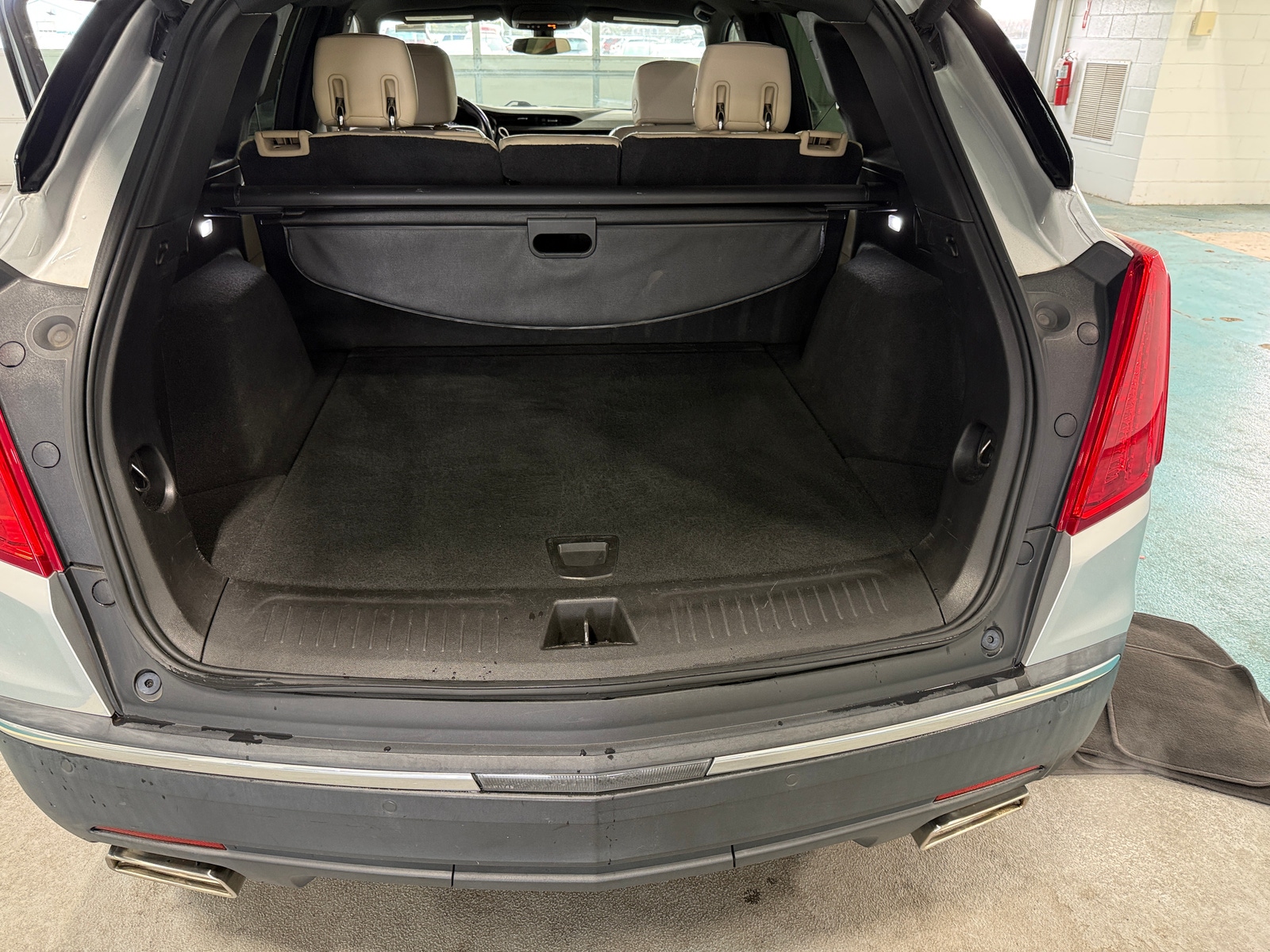 Thumbnail: 2019 Cadillac XT5 - 6