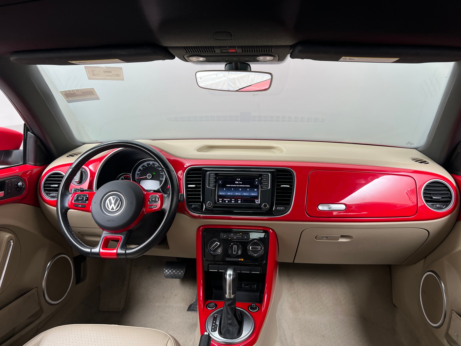 Thumbnail: 2017 Volkswagen Beetle - 3