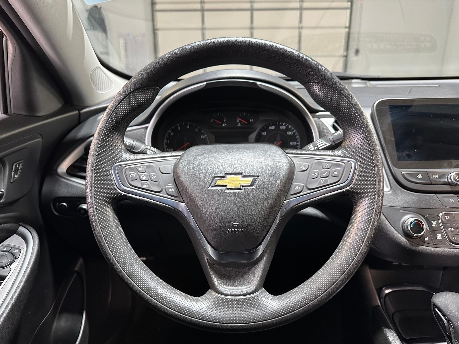 Thumbnail: 2024 Chevrolet Malibu - 5