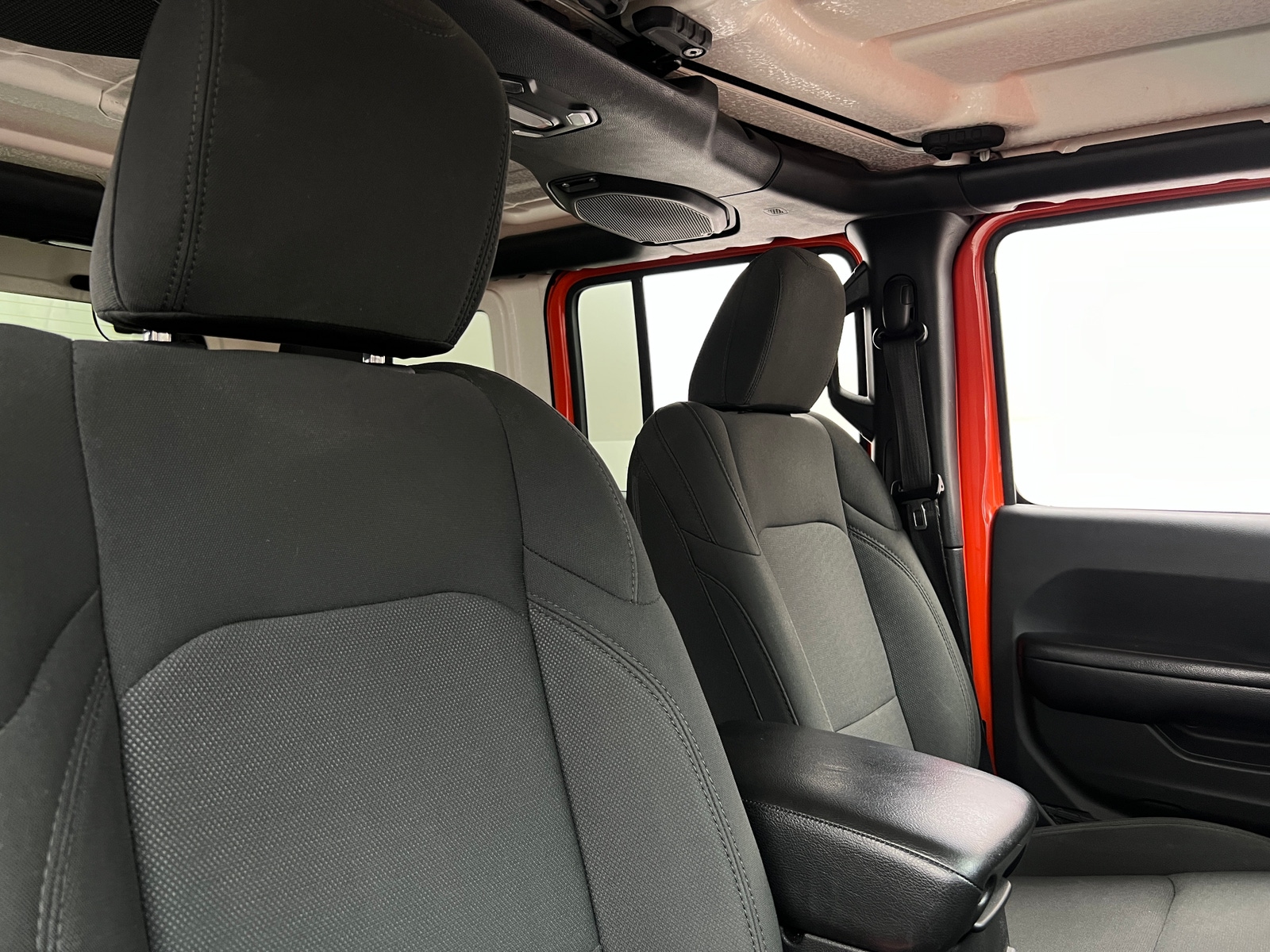 Thumbnail: 2019 Jeep Wrangler - 2