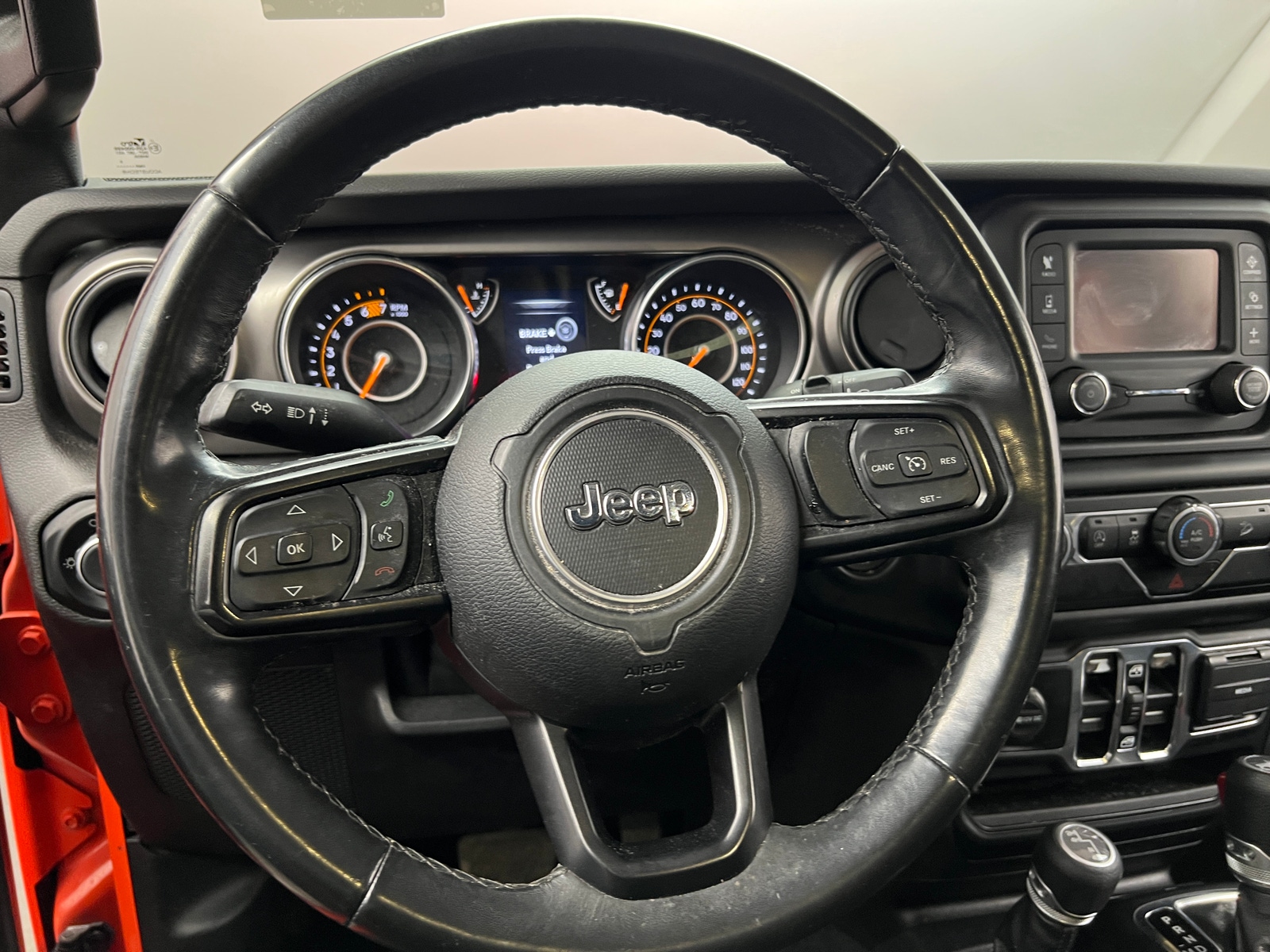 Thumbnail: 2019 Jeep Wrangler - 5