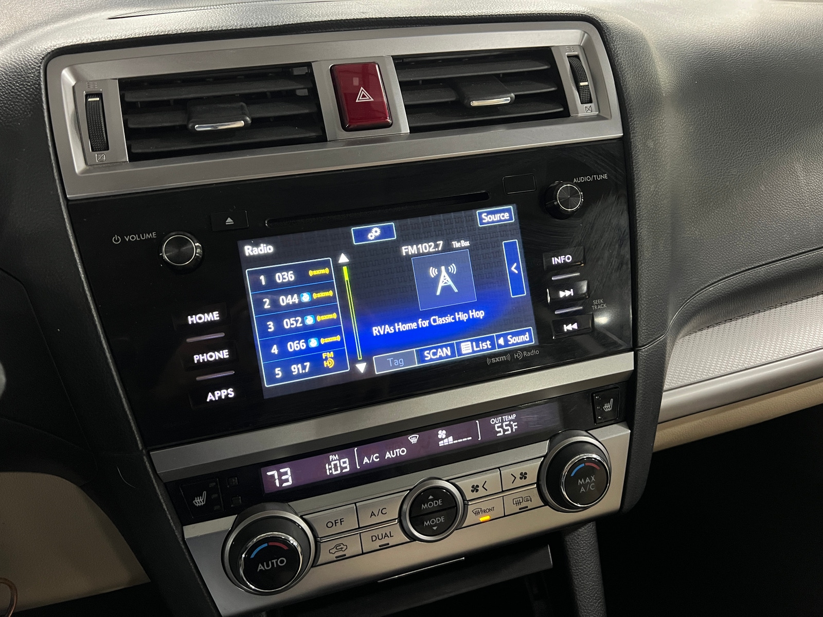 Thumbnail: 2016 Subaru Legacy - 4