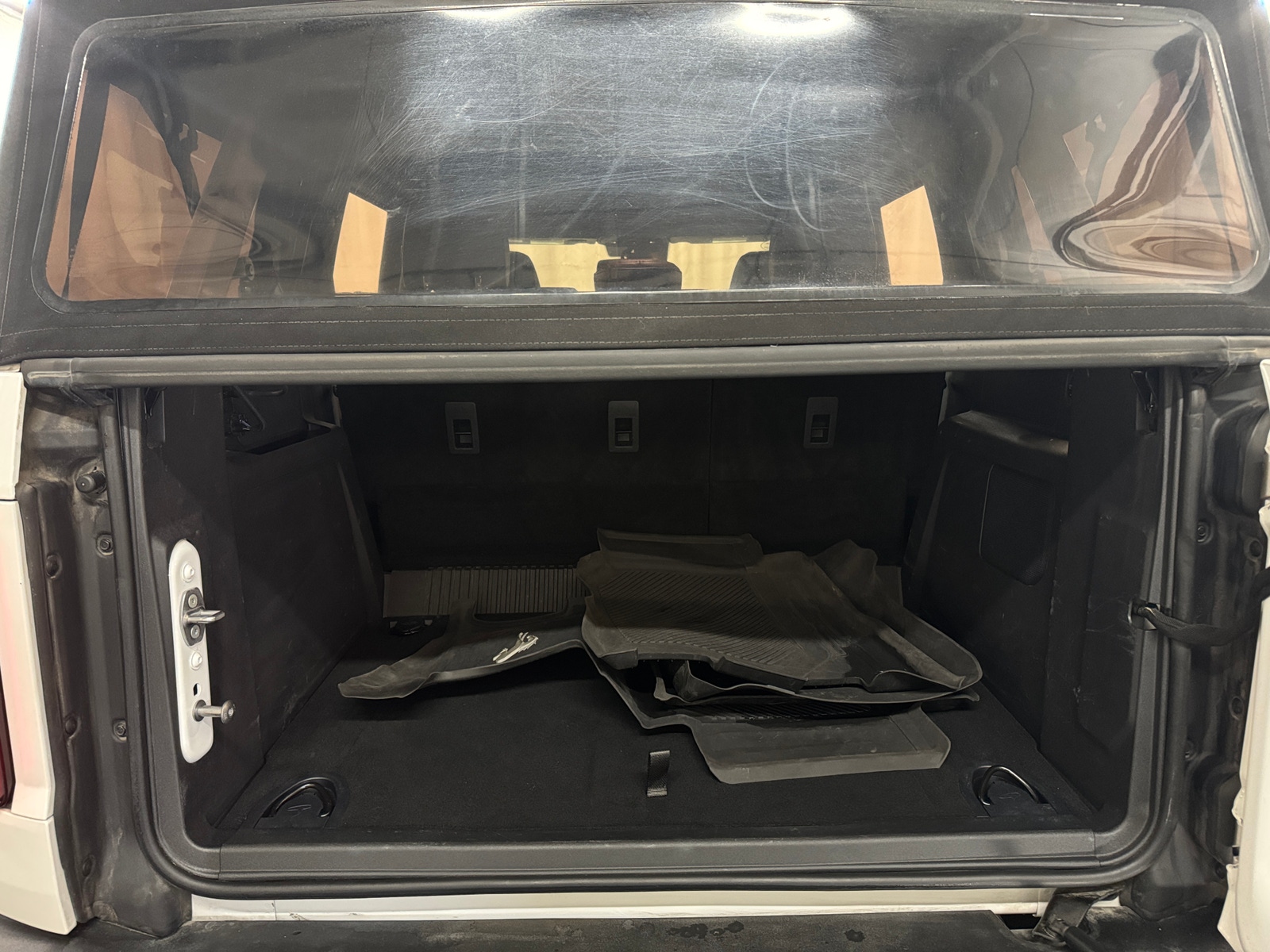 Thumbnail: 2021 Ford Bronco - 6