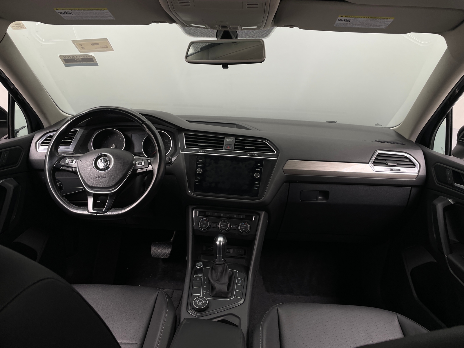 Thumbnail: 2019 Volkswagen Tiguan - 2