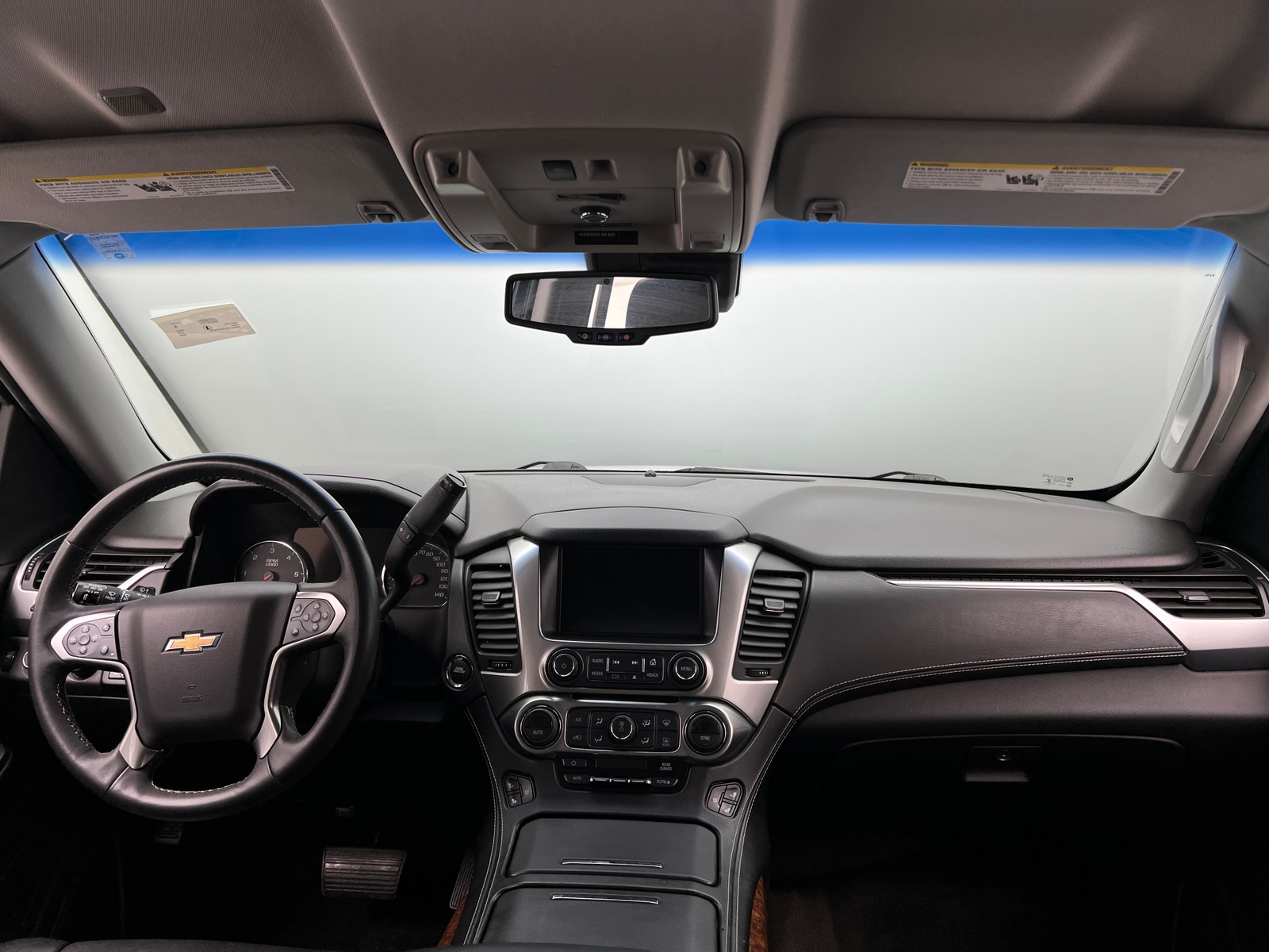 Thumbnail: 2016 Chevrolet Tahoe - 2