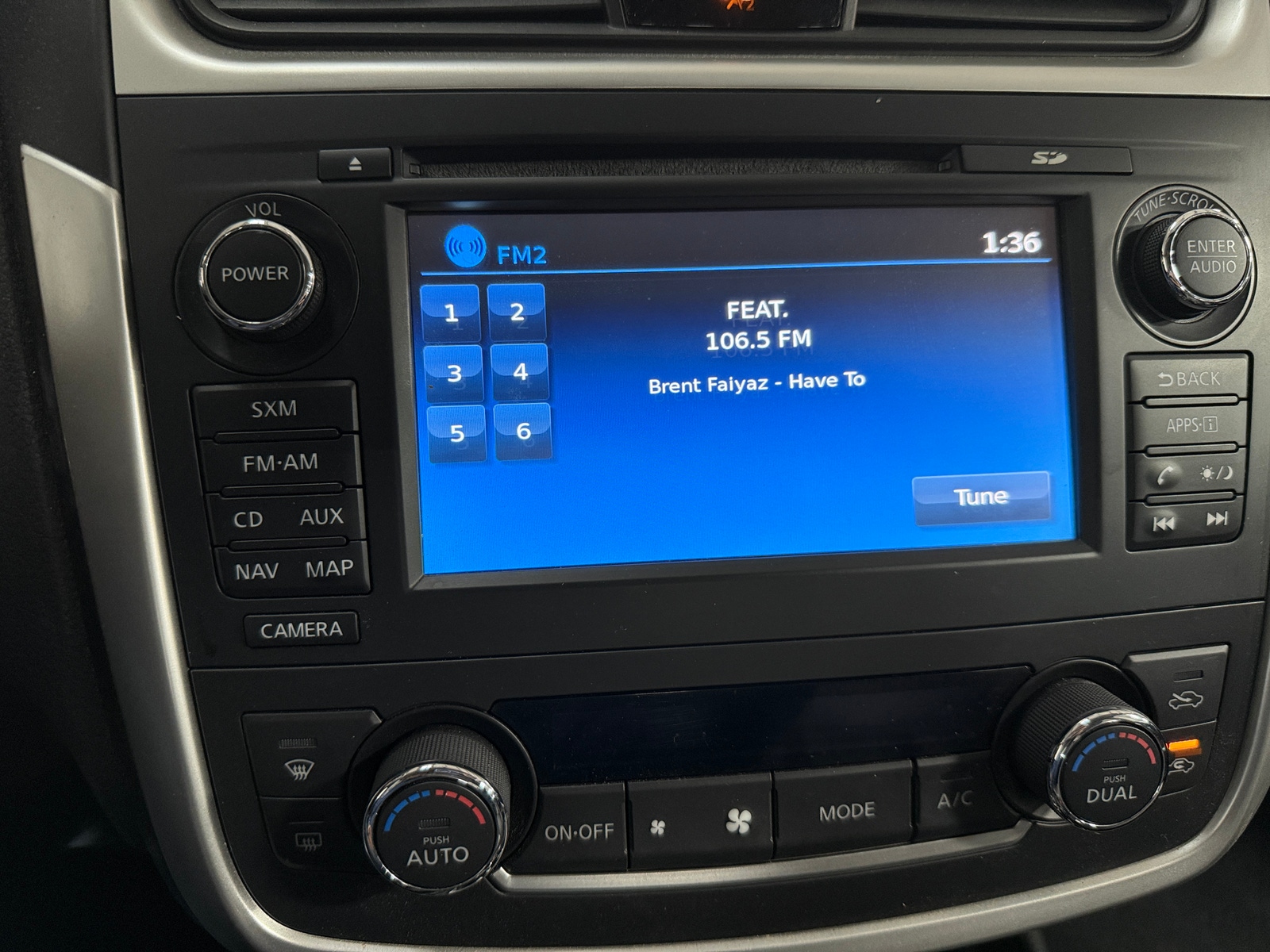 Thumbnail: 2016 Nissan Altima - 3