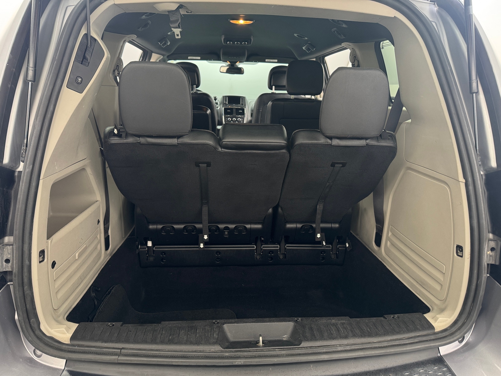 Thumbnail: 2019 Dodge Grand Caravan - 6