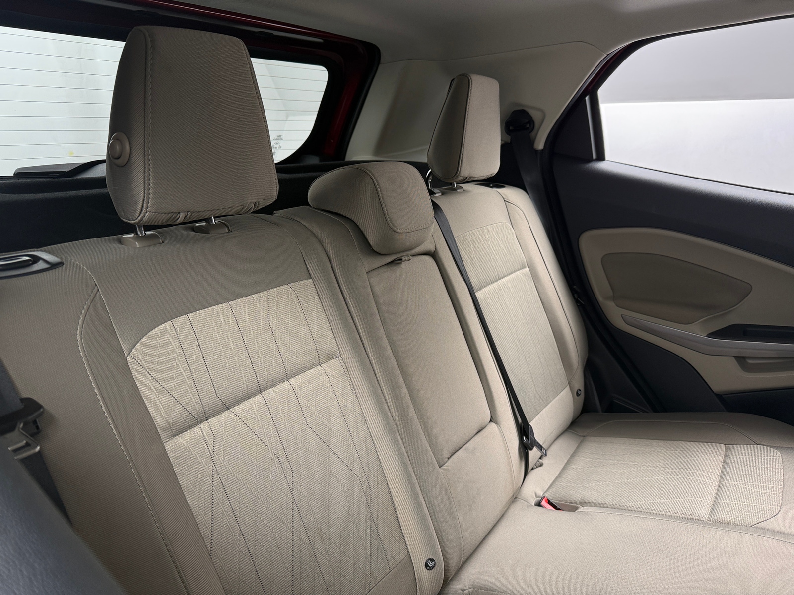 Thumbnail: 2019 Ford EcoSport - 6