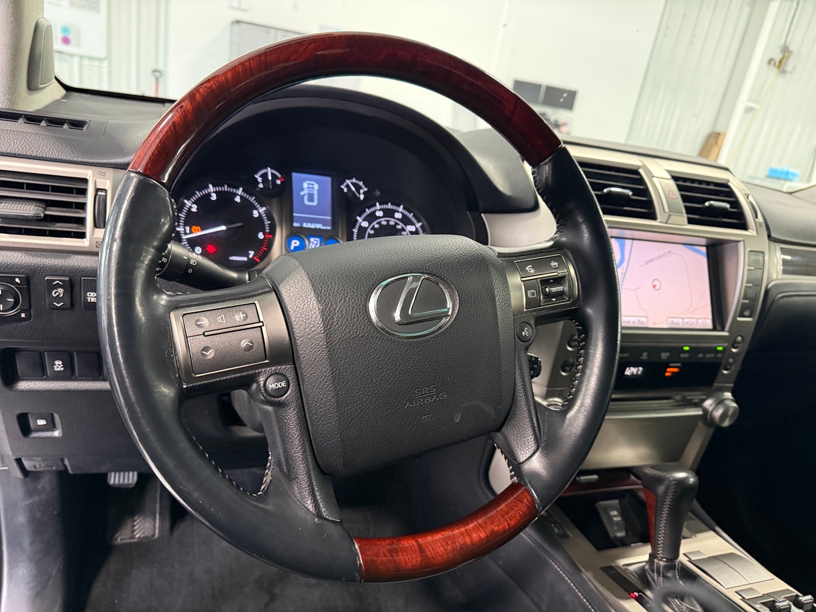 Thumbnail: 2011 Lexus GX - 4