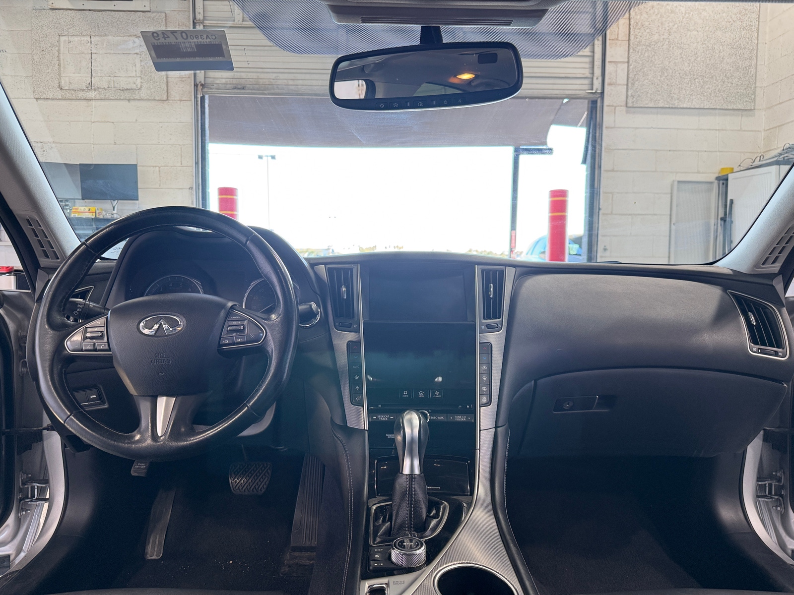 Thumbnail: 2016 INFINITI Q50 - 2