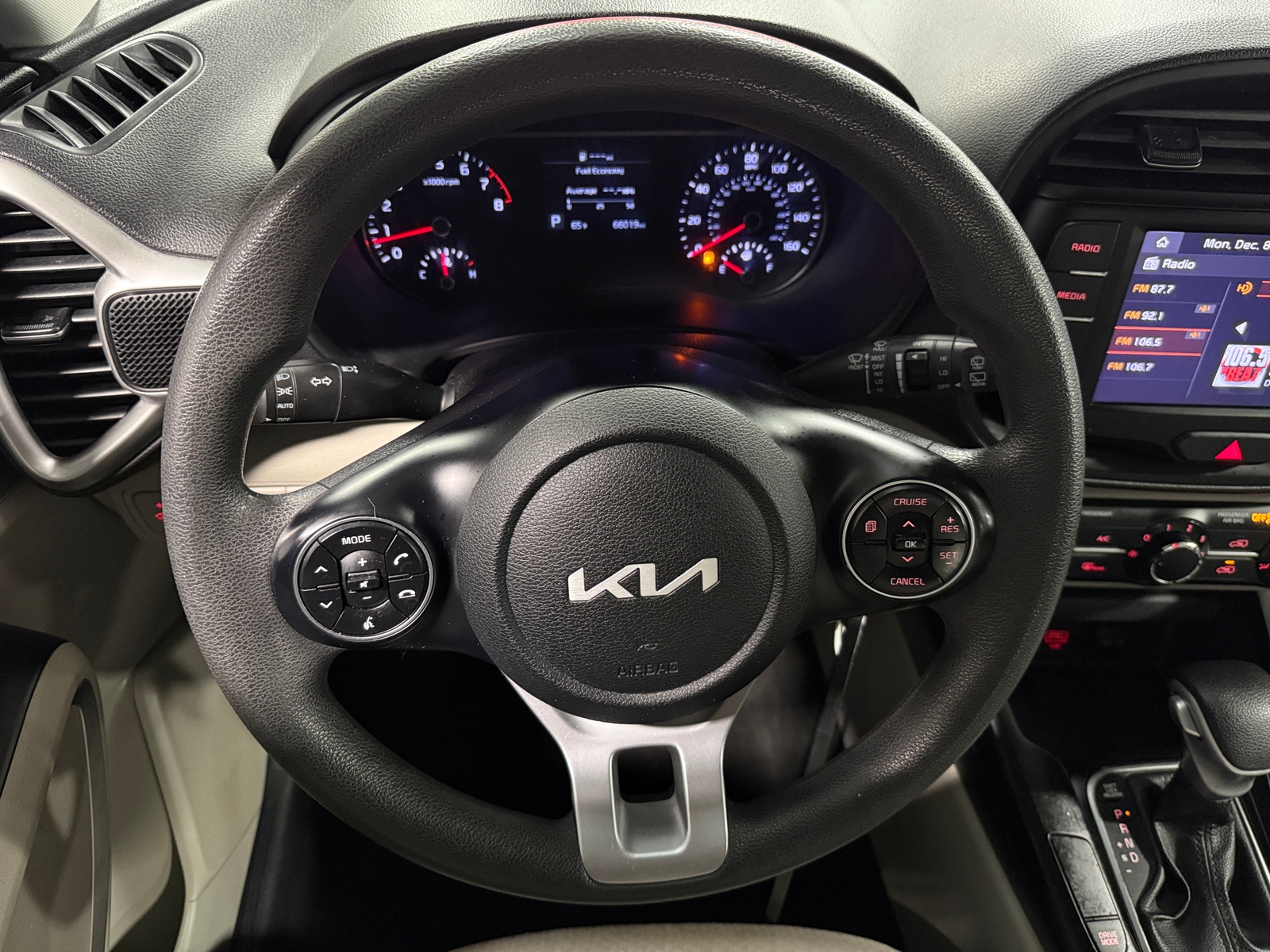 Thumbnail: 2022 Kia Soul - 4