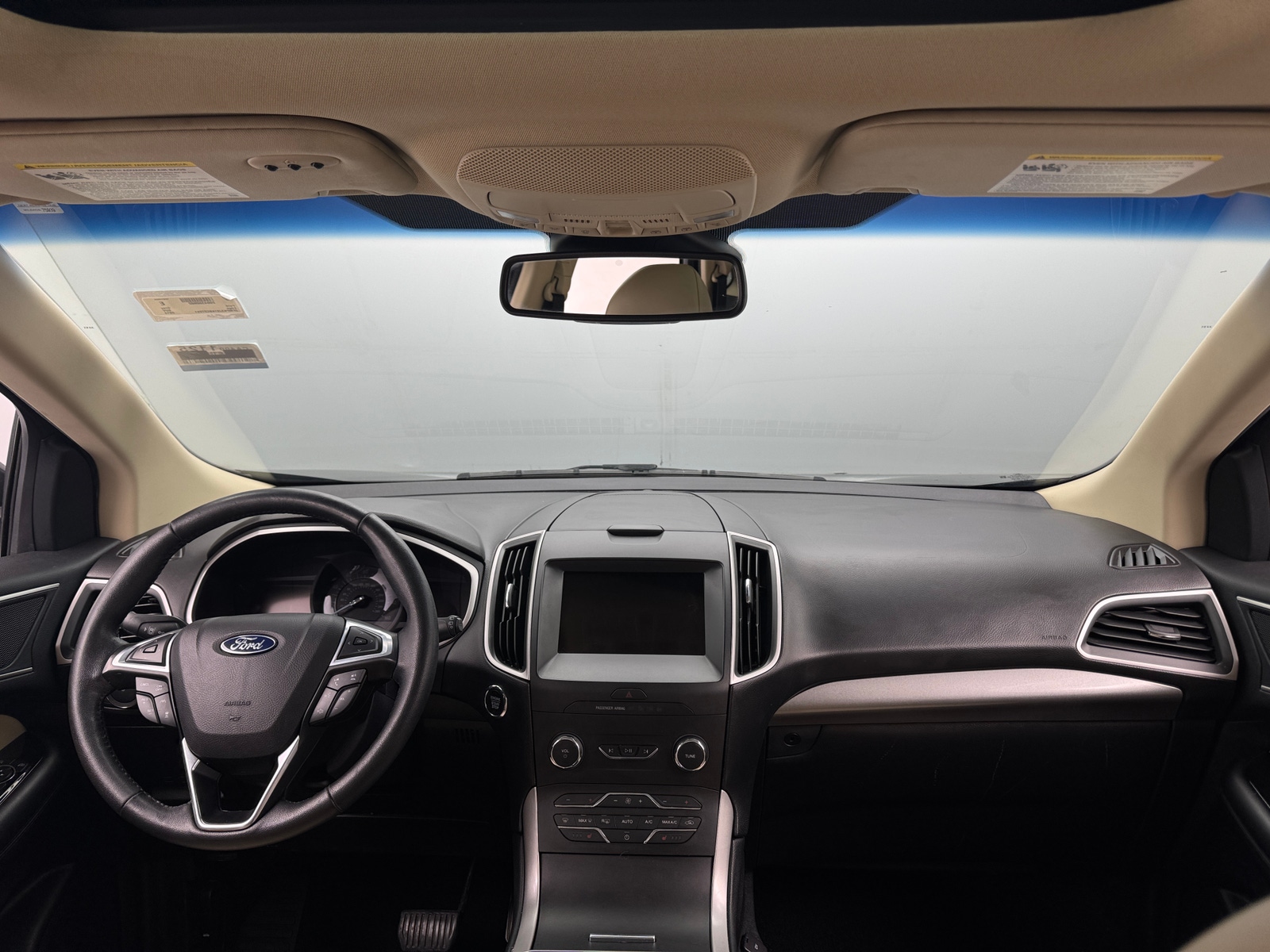 Thumbnail: 2019 Ford Edge - 3