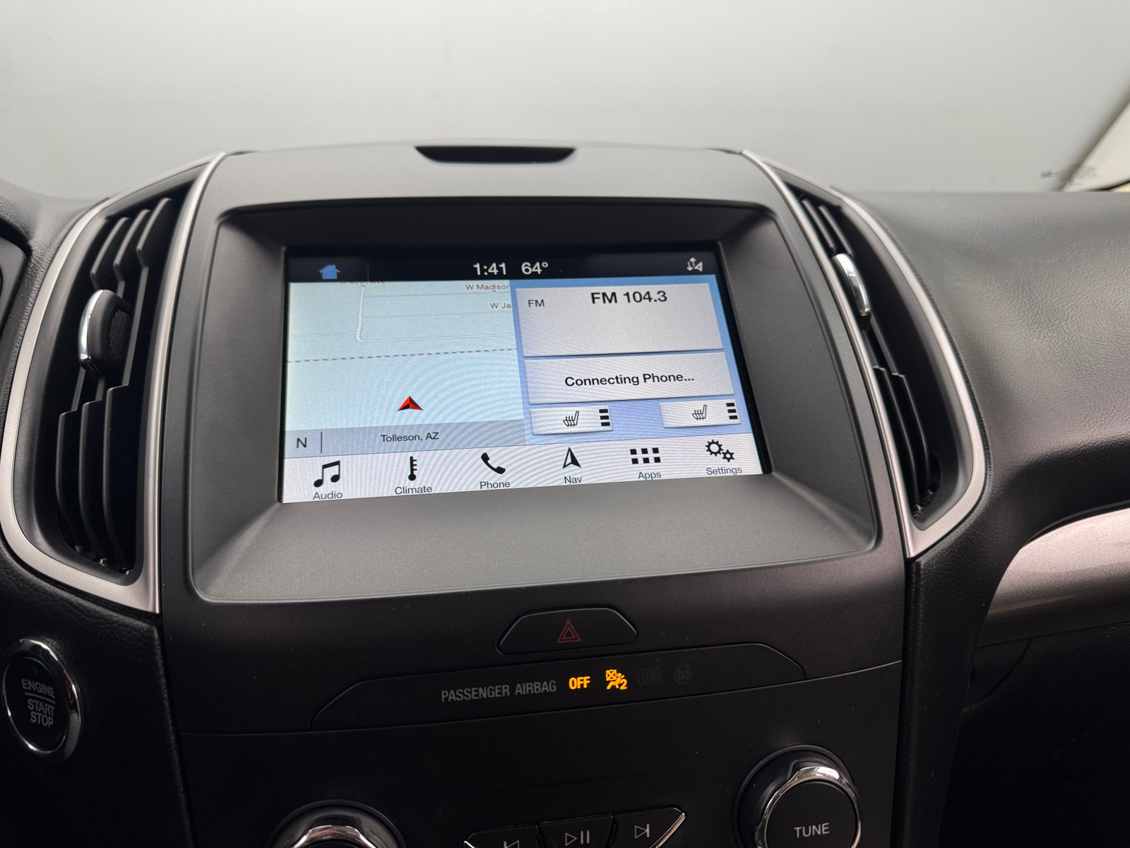 Thumbnail: 2019 Ford Edge - 4