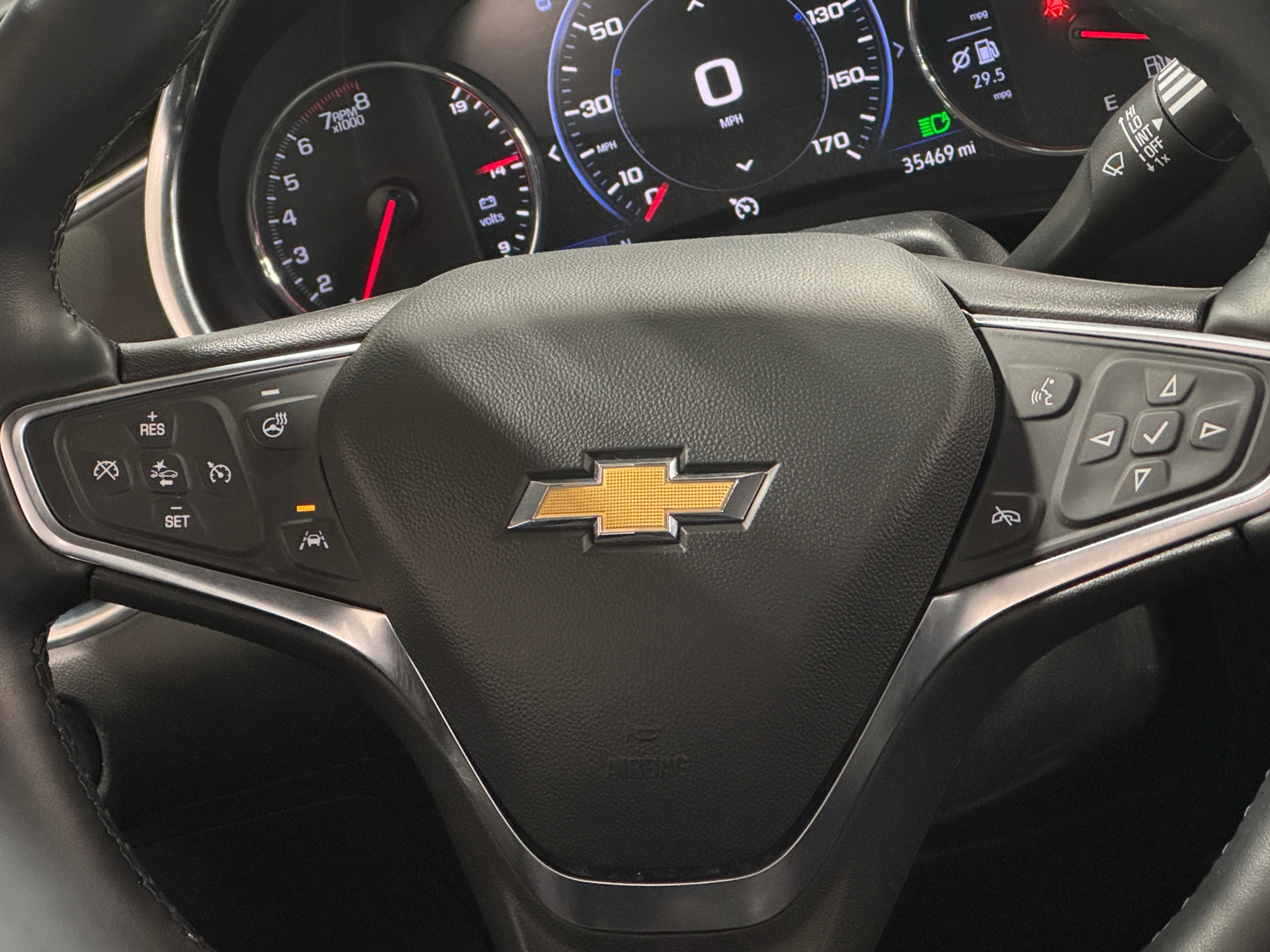 Thumbnail: 2024 Chevrolet Malibu - 4