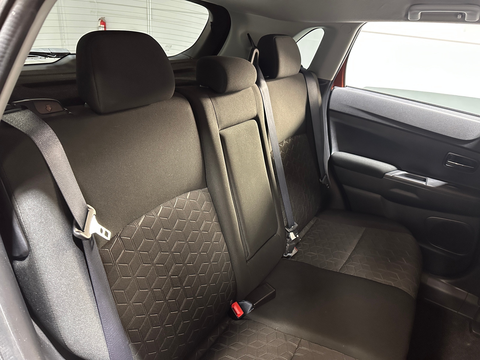 Thumbnail: 2022 Mitsubishi Outlander Sport - 6