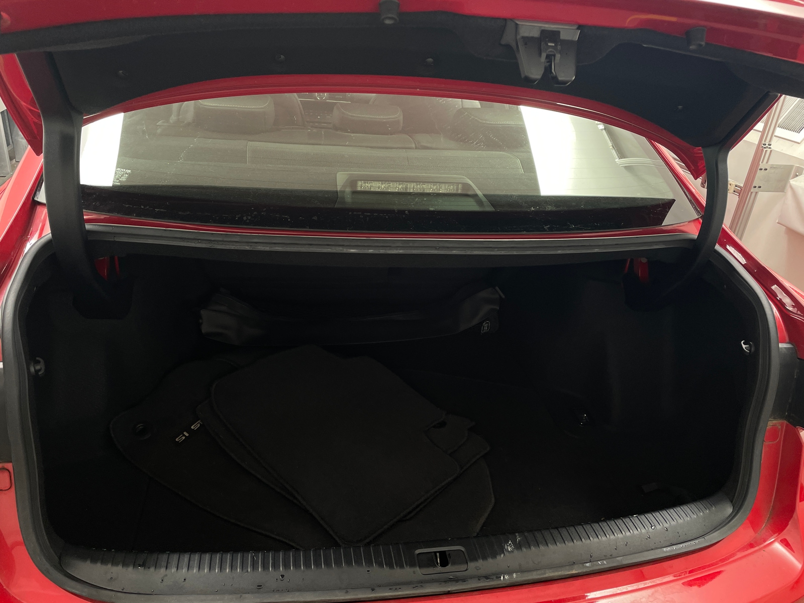 Thumbnail: 2017 Lexus IS - 7