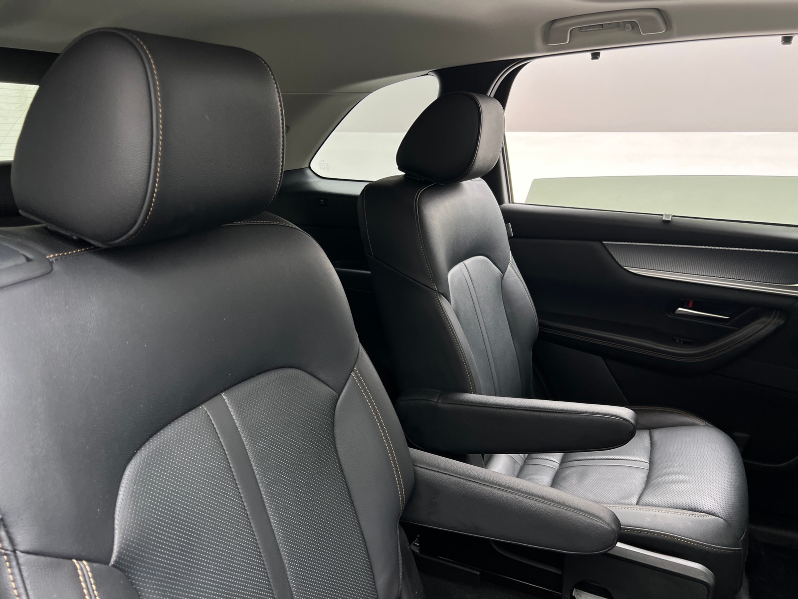 Thumbnail: 2024 Mazda CX-90 - 5