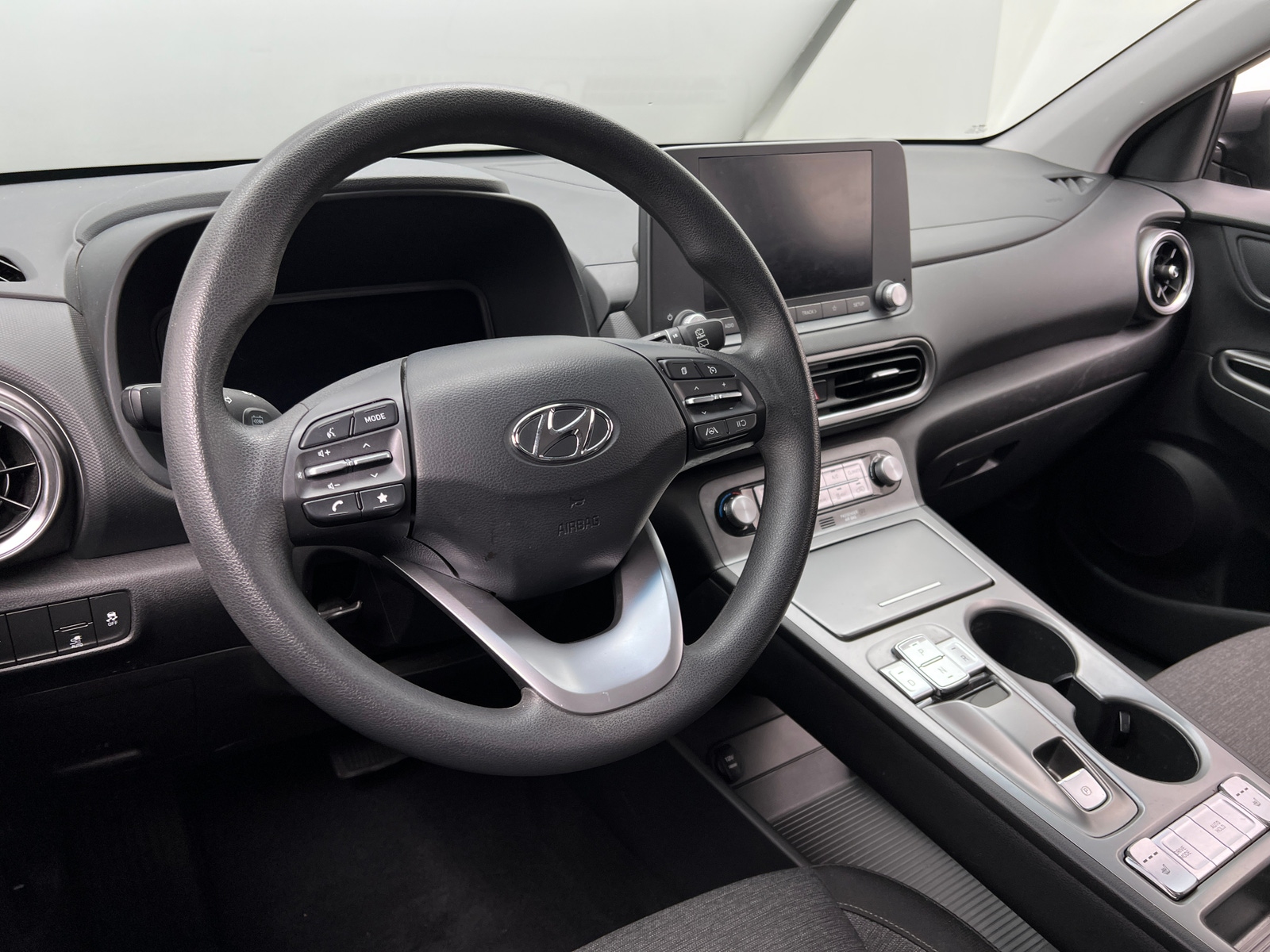 Thumbnail: 2023 Hyundai Kona - 5