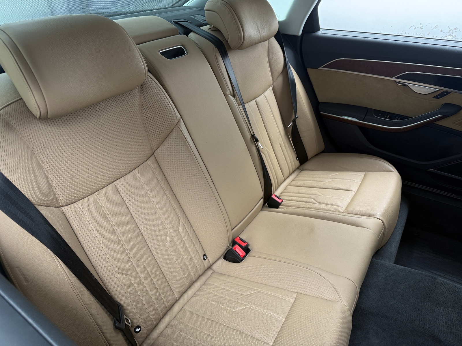 Thumbnail: 2020 Audi A8 - 5