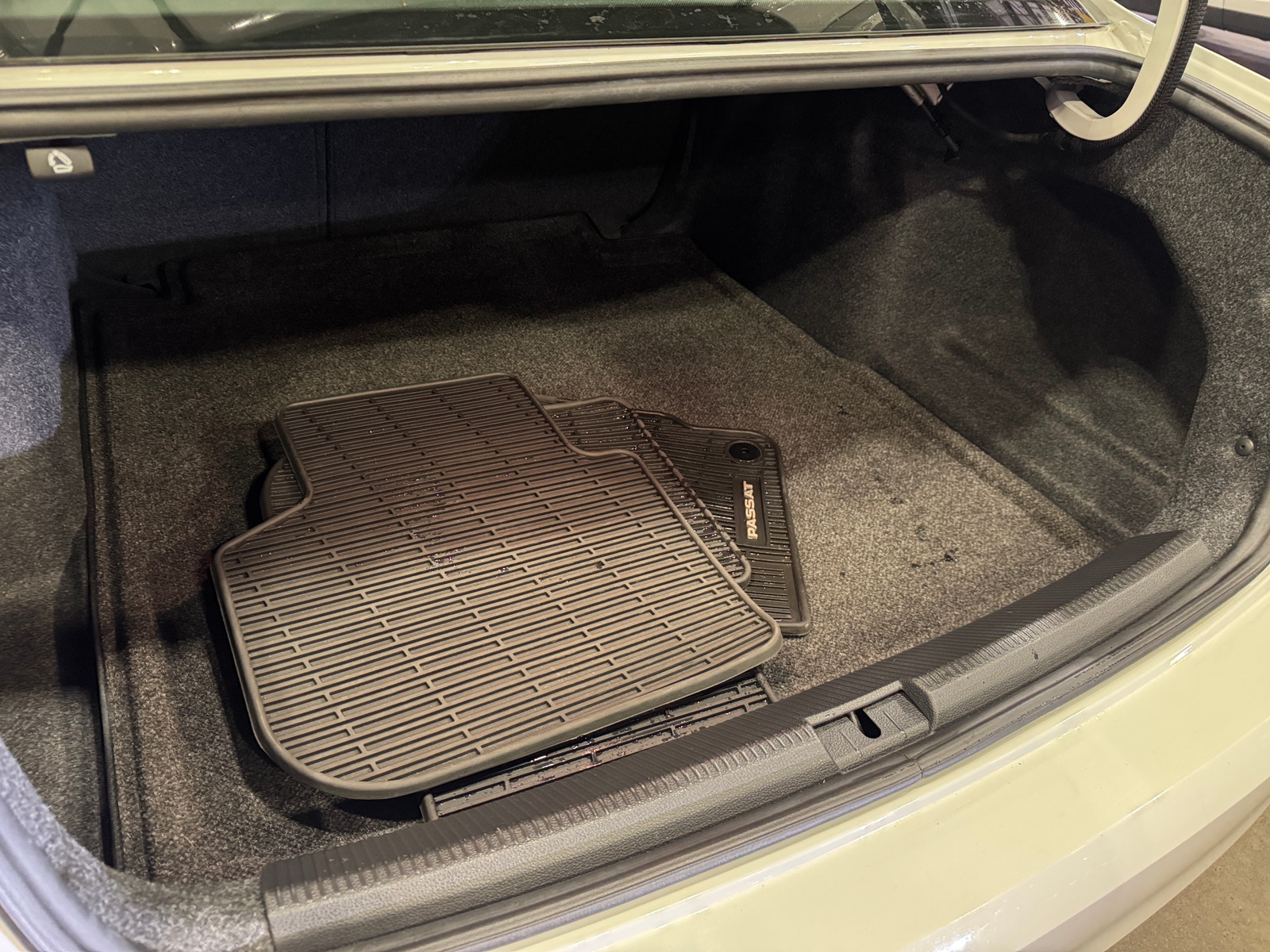 Thumbnail: 2020 Volkswagen Passat - 6