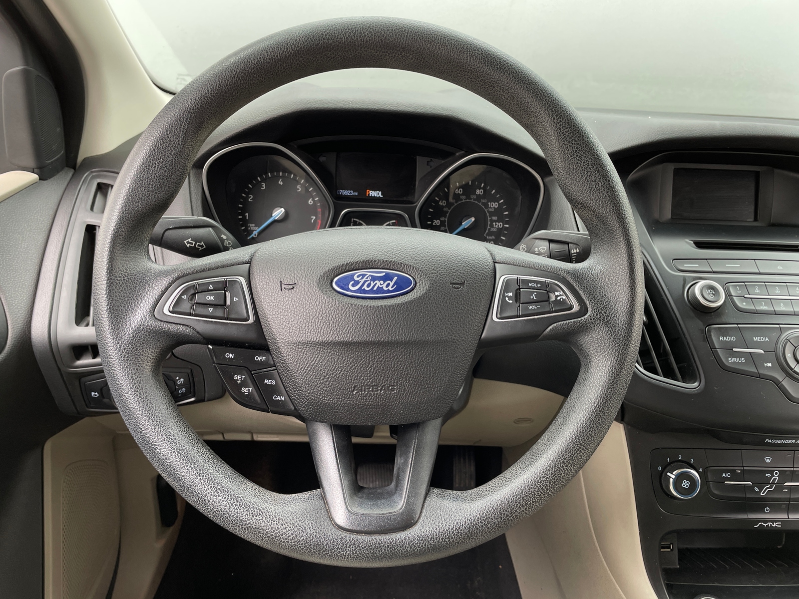 Thumbnail: 2015 Ford Focus - 5