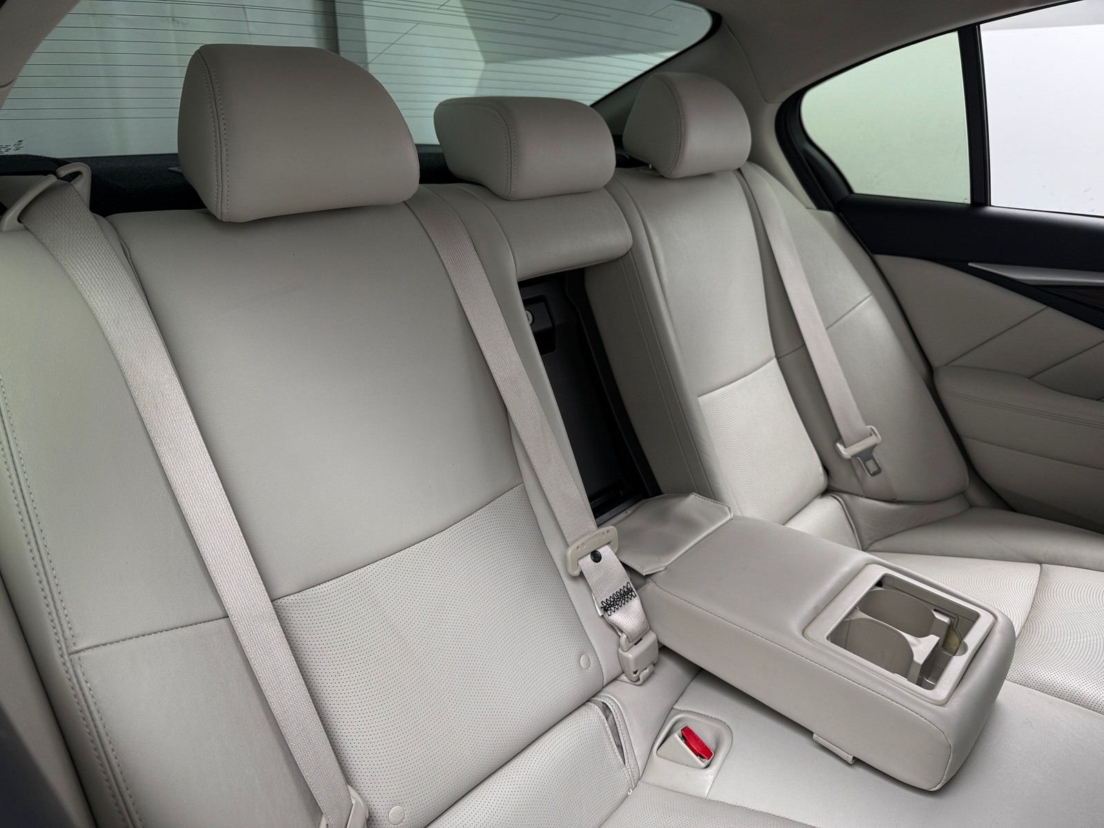 Thumbnail: 2015 INFINITI Q50 - 5