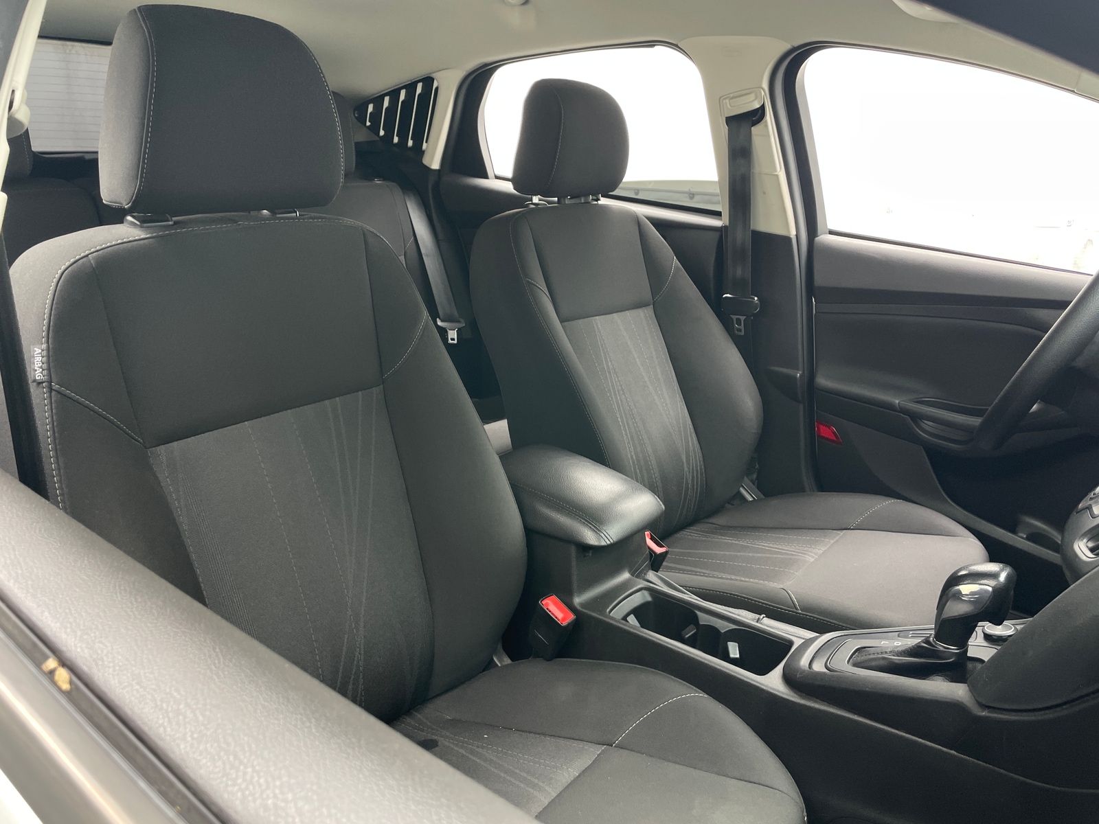 Thumbnail: 2017 Ford Focus - 2