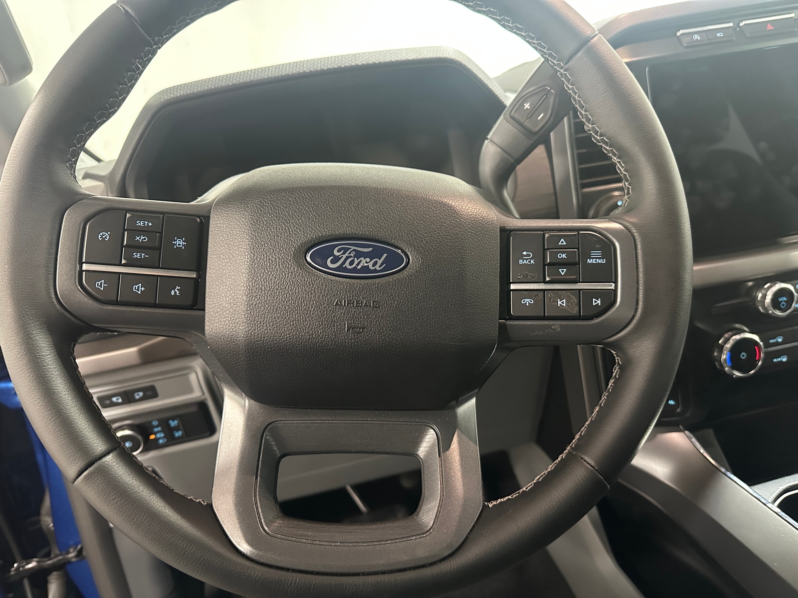 Thumbnail: 2024 Ford Econoline - 5