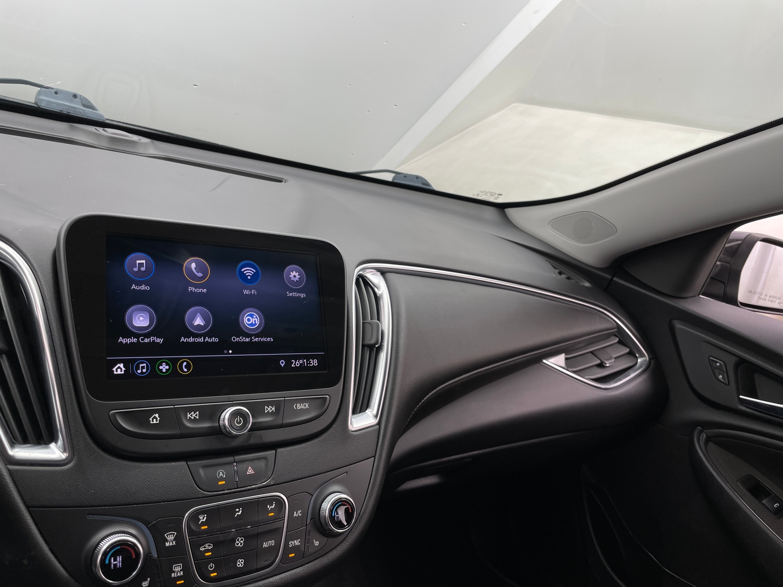 Thumbnail: 2020 Chevrolet Malibu - 4