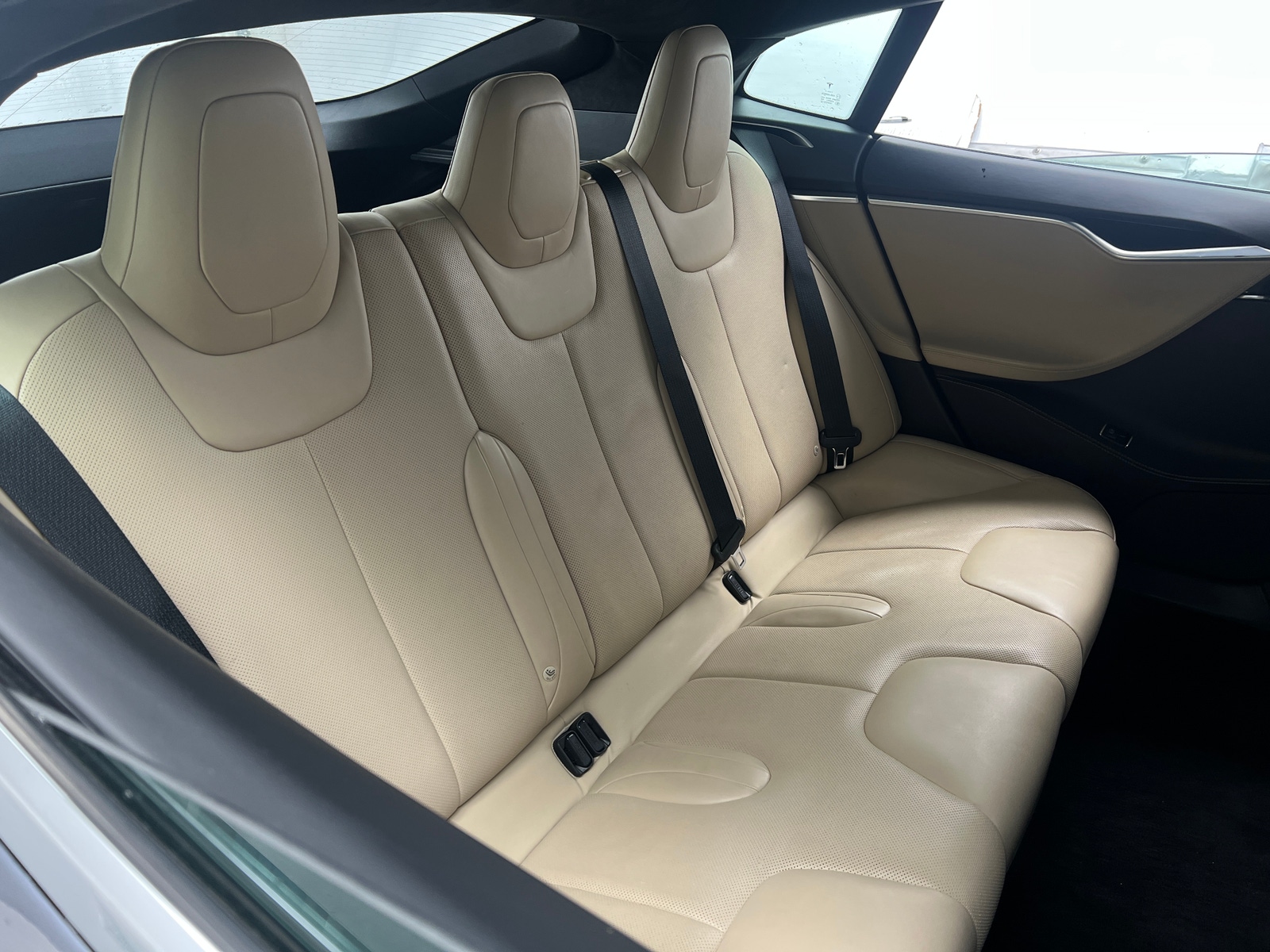 Thumbnail: 2017 Tesla Model S - 5