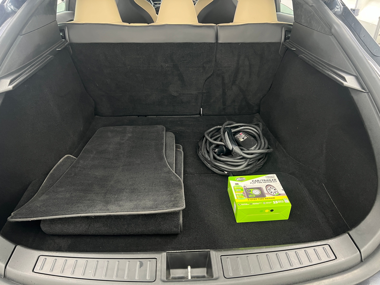 Thumbnail: 2017 Tesla Model S - 6