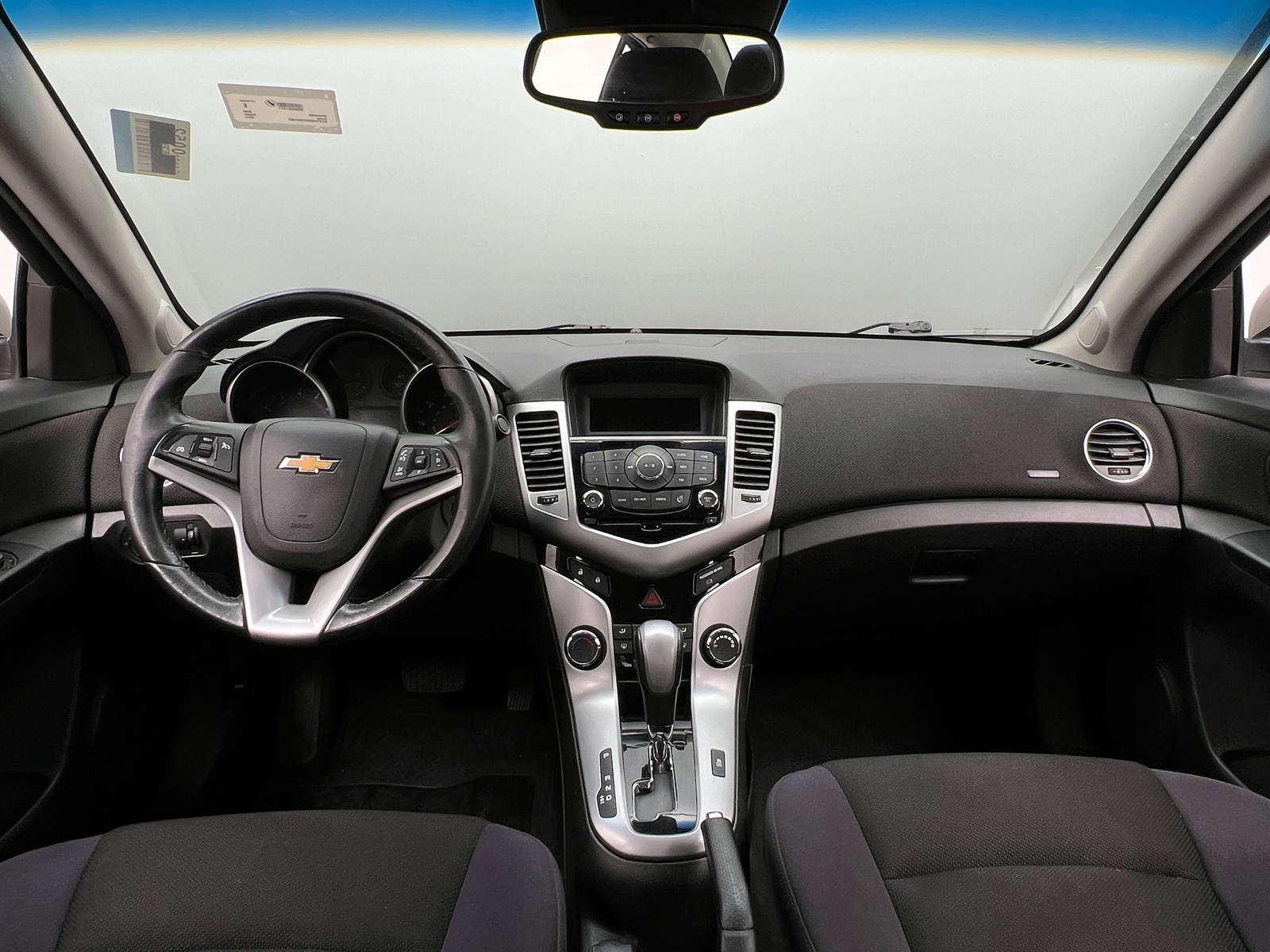 Thumbnail: 2014 Chevrolet Cruze - 3
