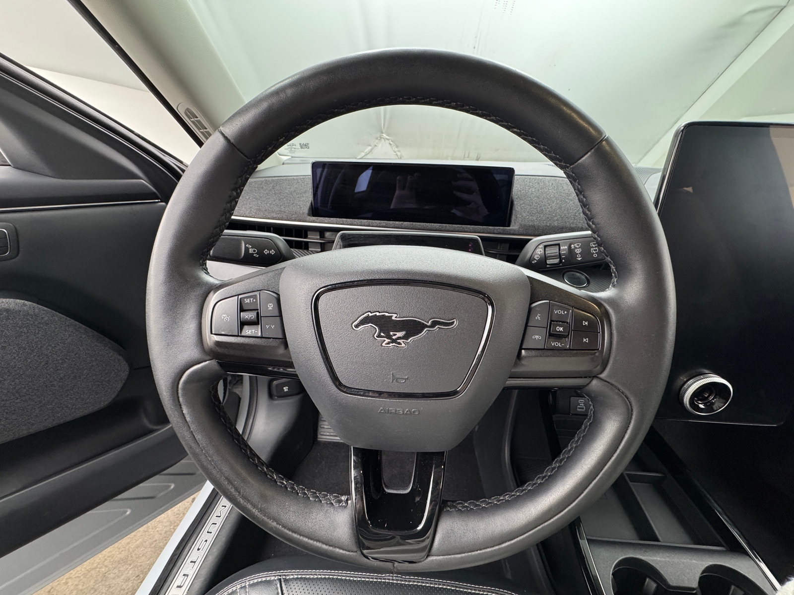 Thumbnail: 2021 Ford Mustang Mach-E - 4