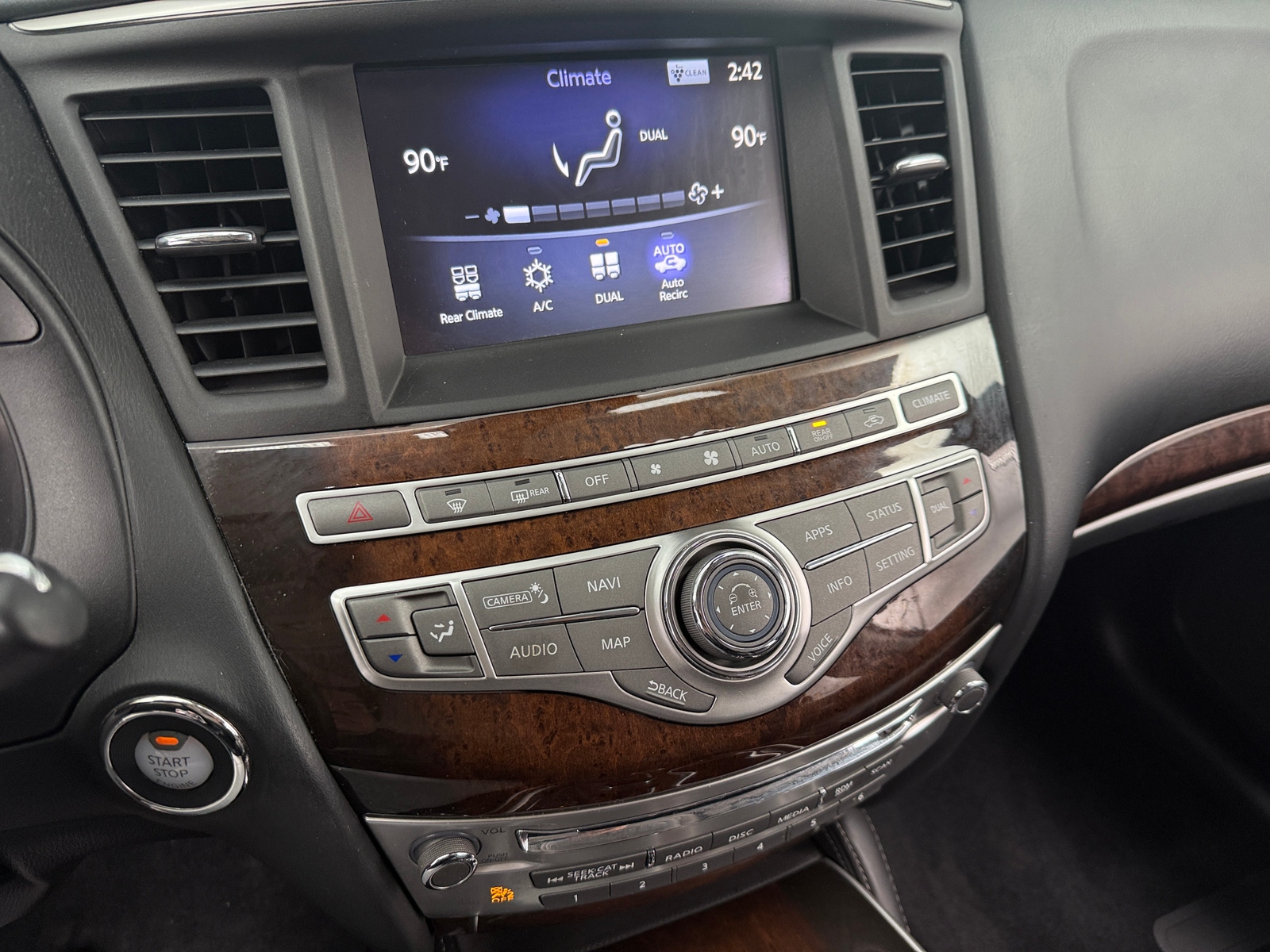 Thumbnail: 2018 INFINITI QX60 - 3