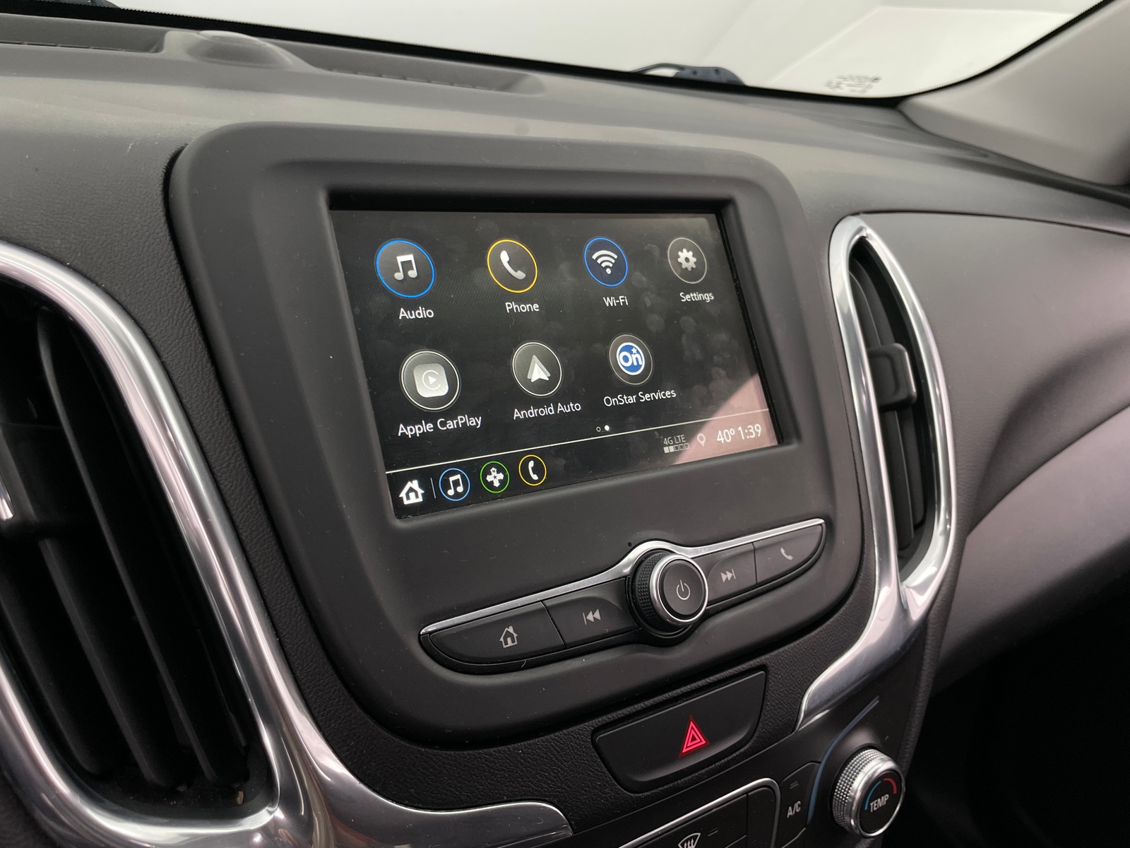 Thumbnail: 2019 Chevrolet Equinox - 4