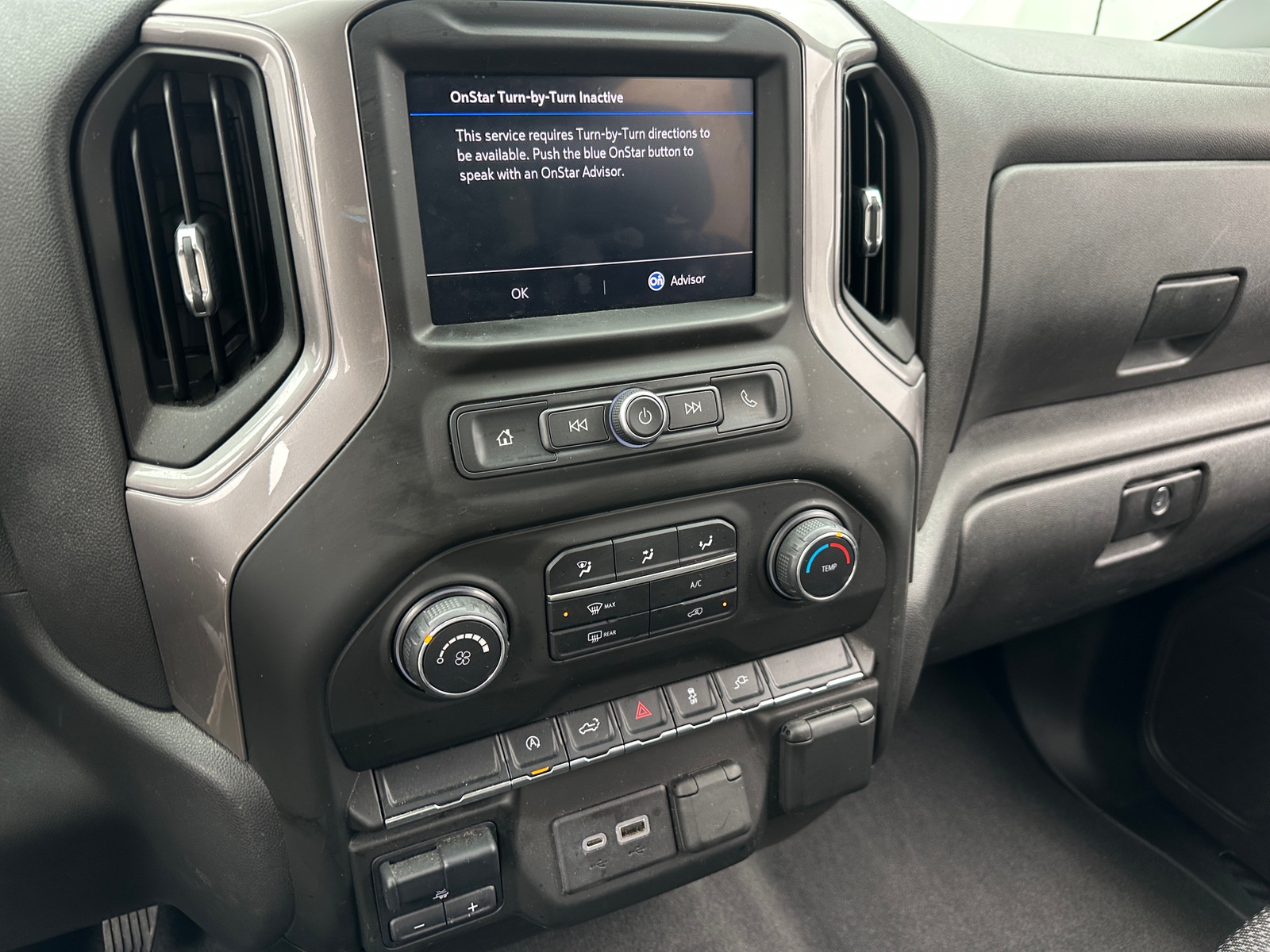 Thumbnail: 2021 Chevrolet Silverado 1500 - 4