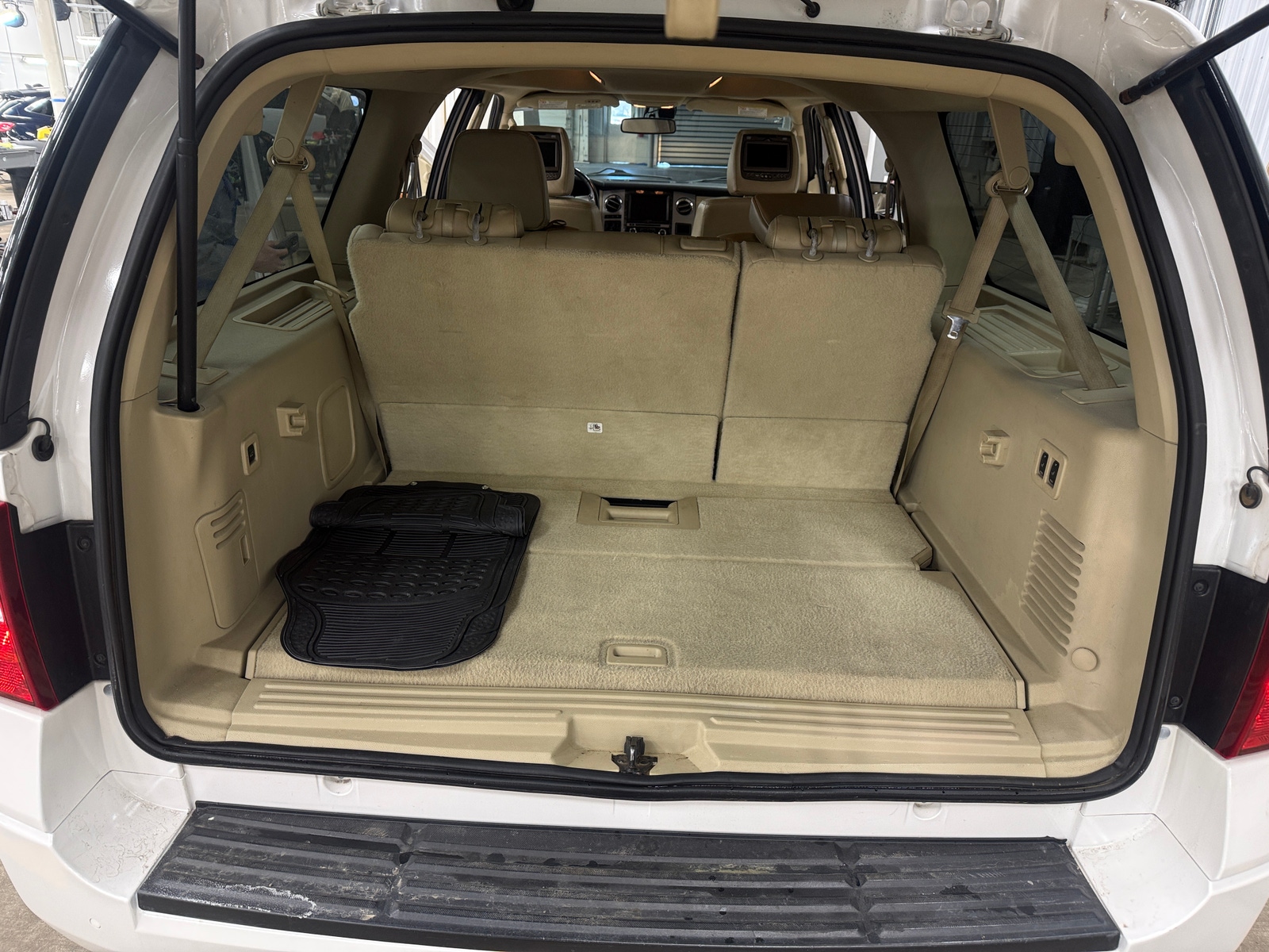 Thumbnail: 2015 Ford Expedition EL - 6