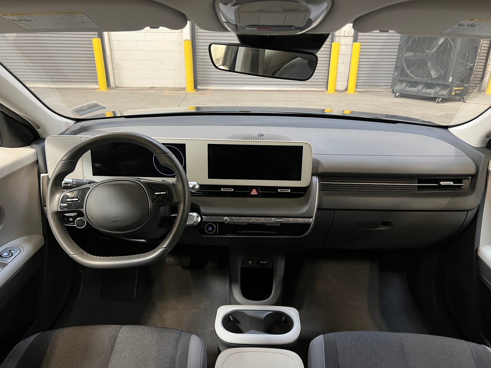 Thumbnail: 2023 Hyundai Ioniq 5 - 3