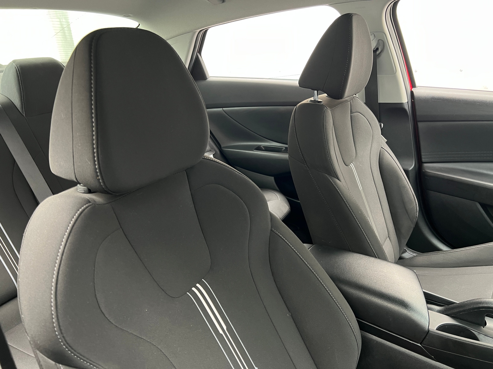 Thumbnail: 2023 Hyundai Elantra - 2