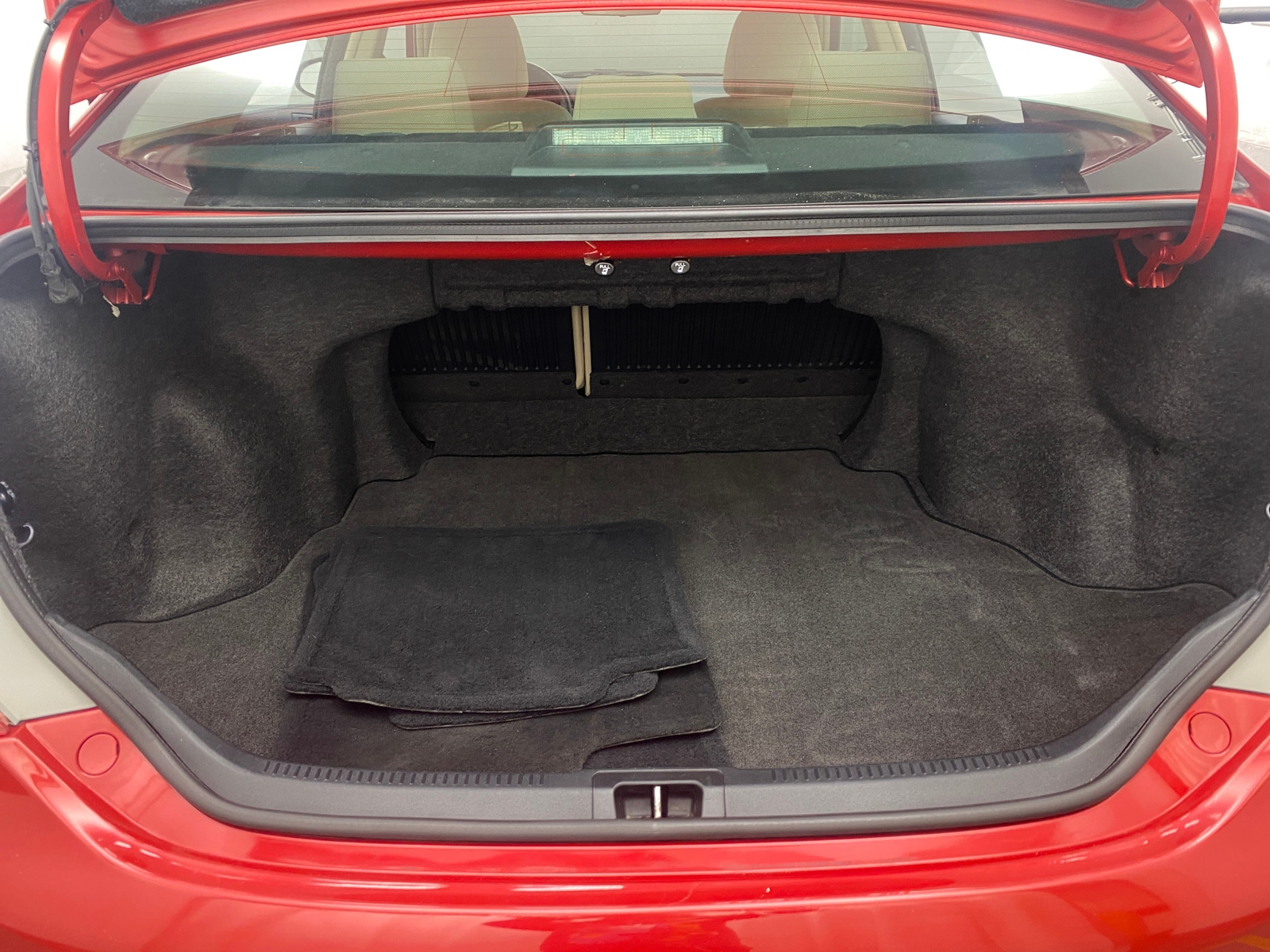 Thumbnail: 2012 Toyota Camry - 7