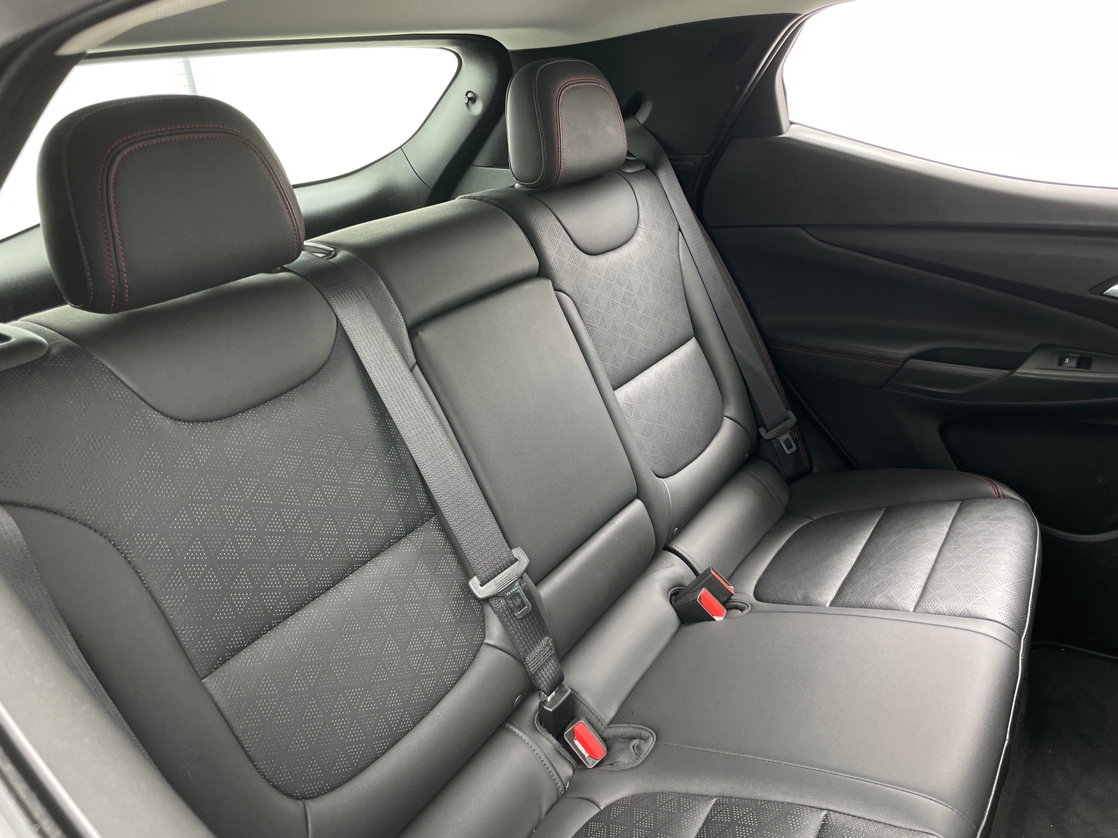 Thumbnail: 2023 Chevrolet Bolt EUV - 5