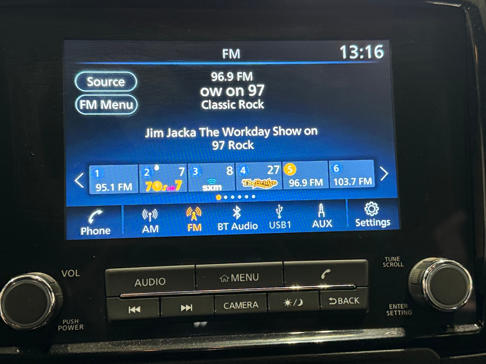 Thumbnail: 2023 Nissan Frontier - 4