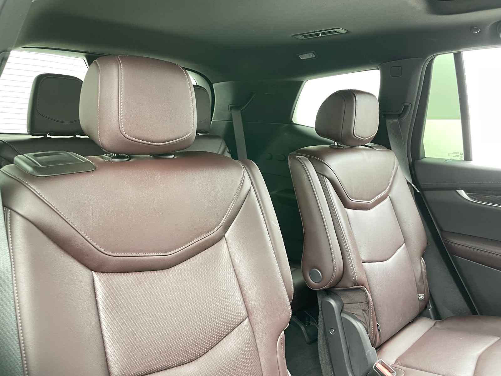 Thumbnail: 2022 Cadillac XT6 - 5