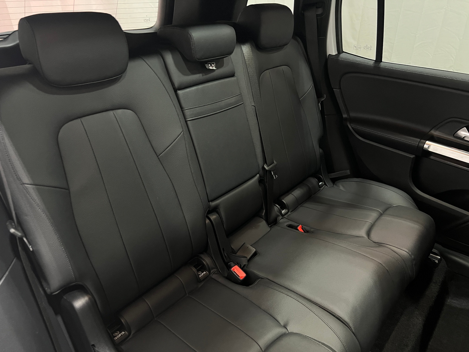 Thumbnail: 2021 Mercedes-Benz GLB - 5