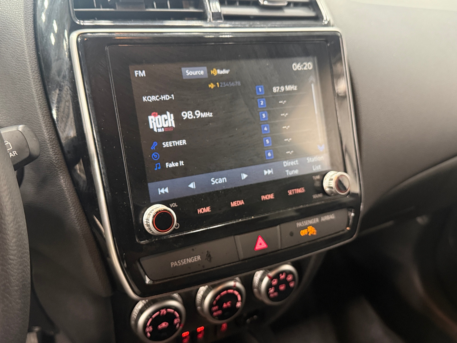 Thumbnail: 2025 Mitsubishi Outlander Sport - 3