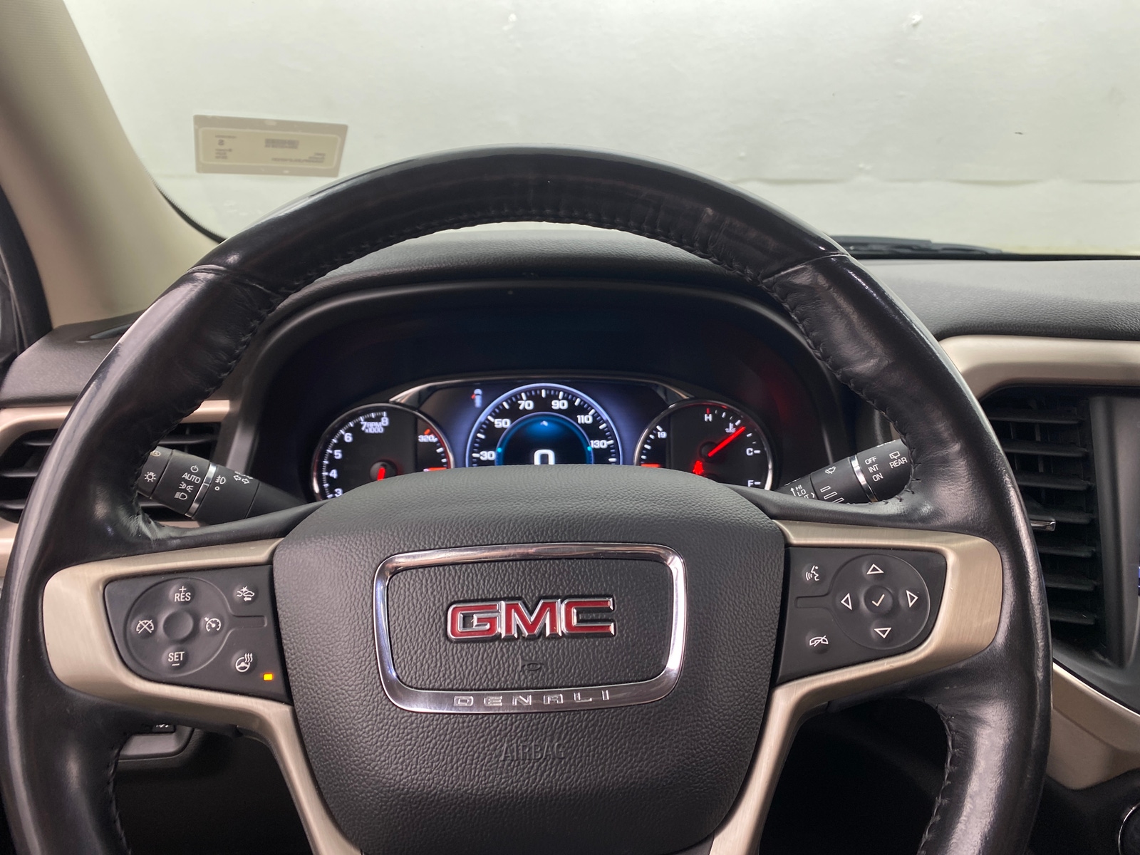 Thumbnail: 2018 GMC Acadia - 4