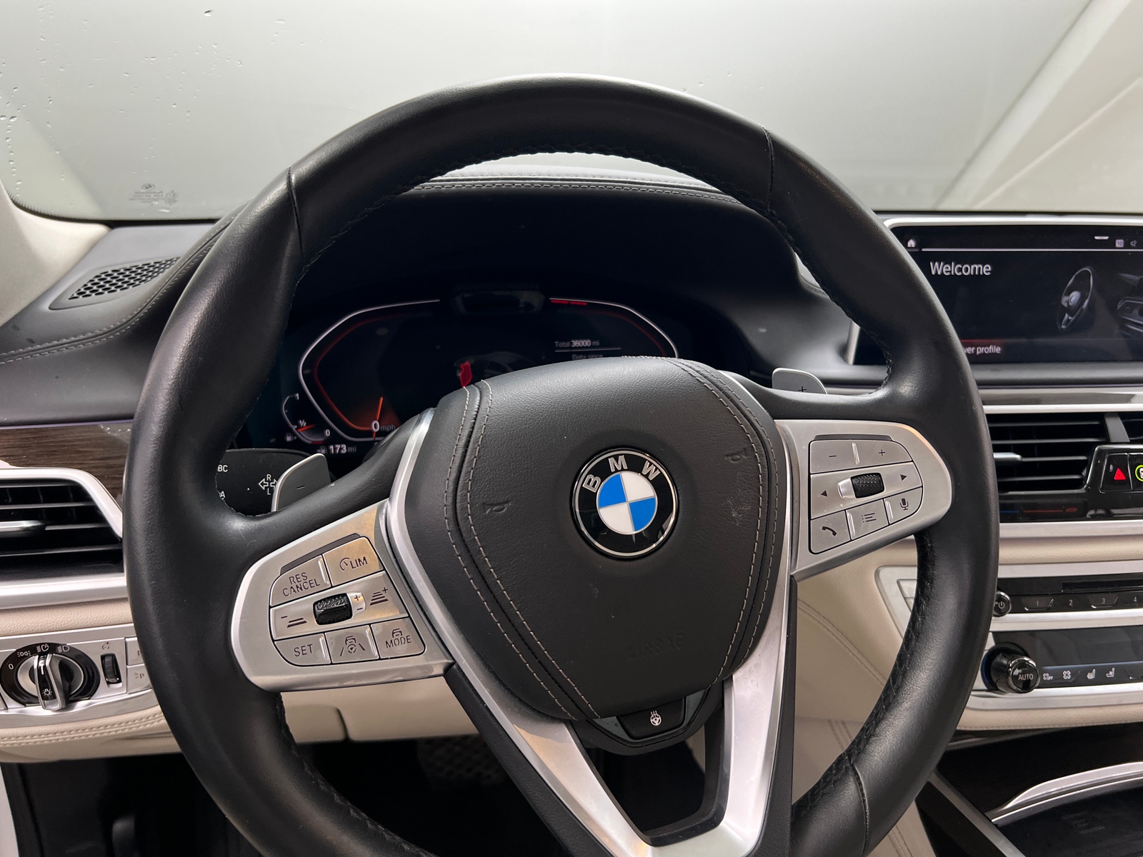 Thumbnail: 2020 BMW 7 Series - 4