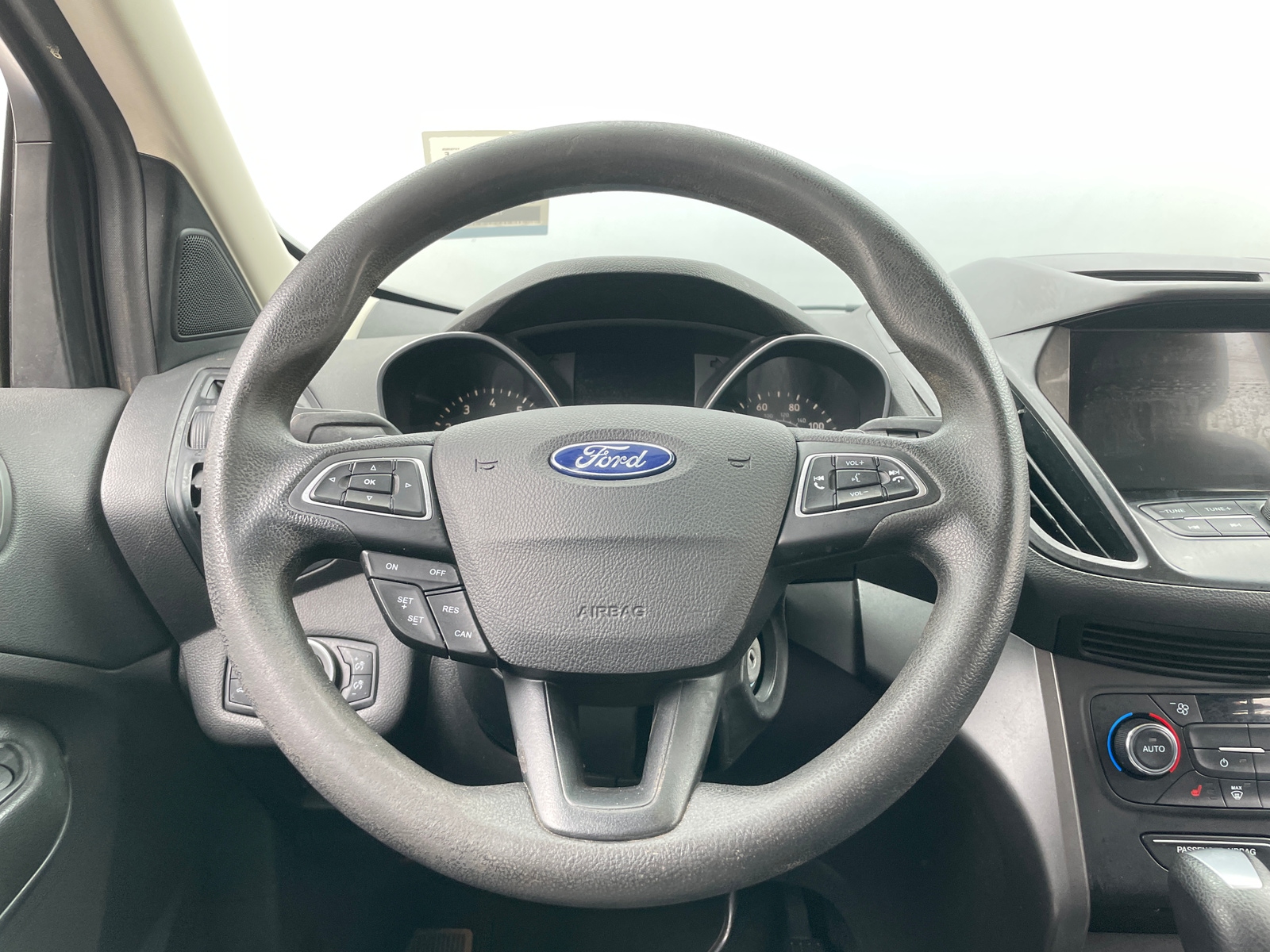 Thumbnail: 2017 Ford Escape - 5