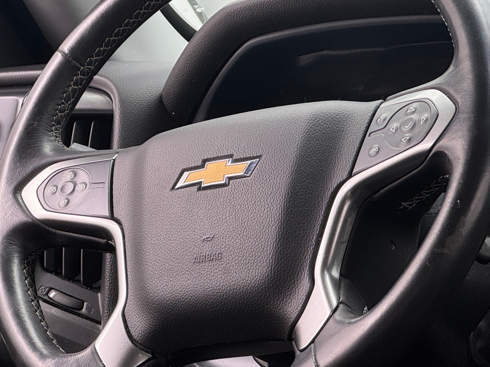 Thumbnail: 2017 Chevrolet Silverado 1500 - 5