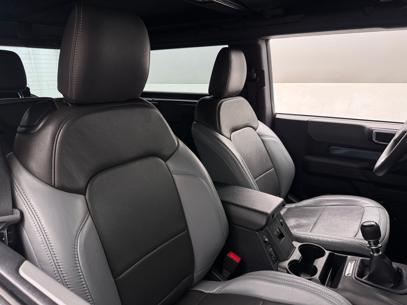 Thumbnail: 2022 Ford Bronco - 2